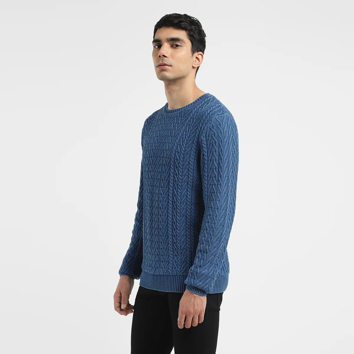 Men's Solid Blue Crew Neck Sweater - Image 4