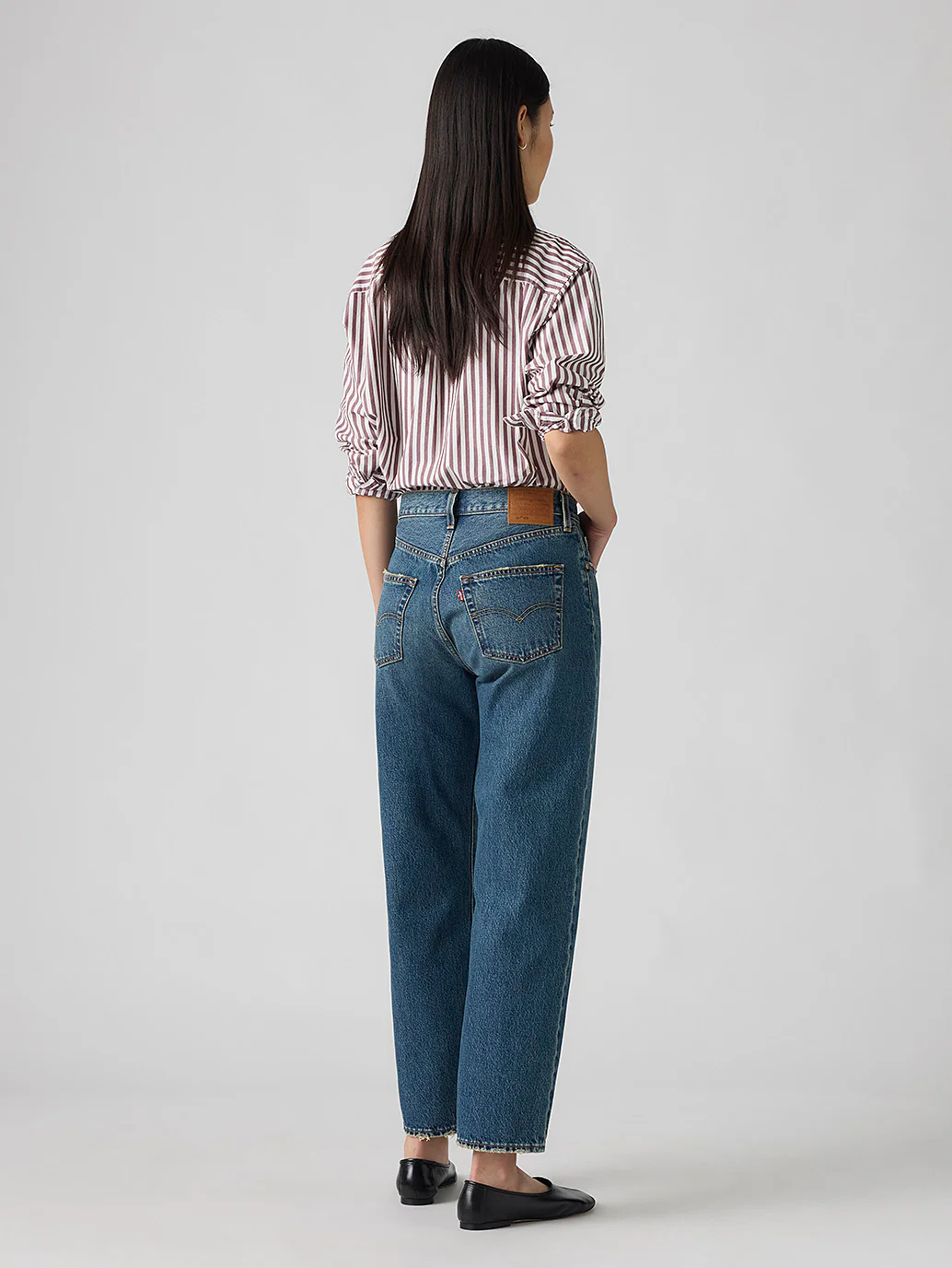 Women's 501 ‘90s Ankle Jeans - Image 3