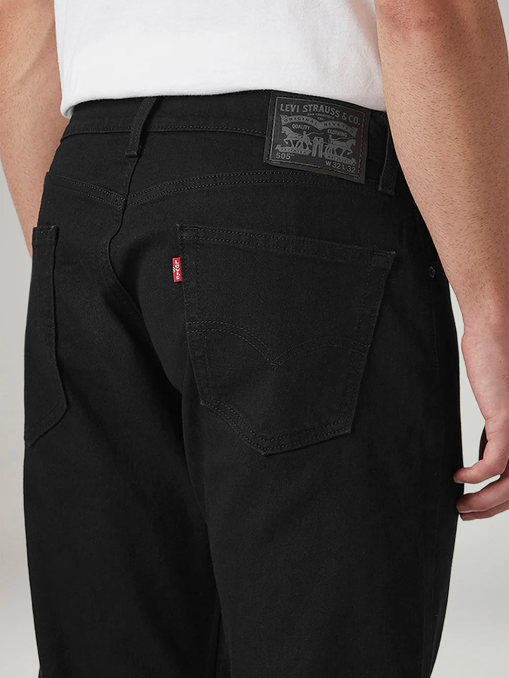 Men's 505 Black Straight Fit Mid Rise Jeans - Image 5