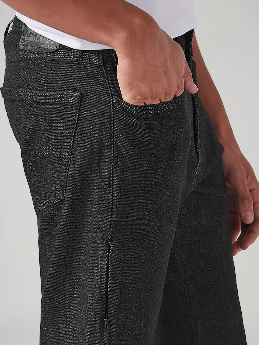 Men's 505 Black Straight Fit Mid Rise Jeans - Image 5