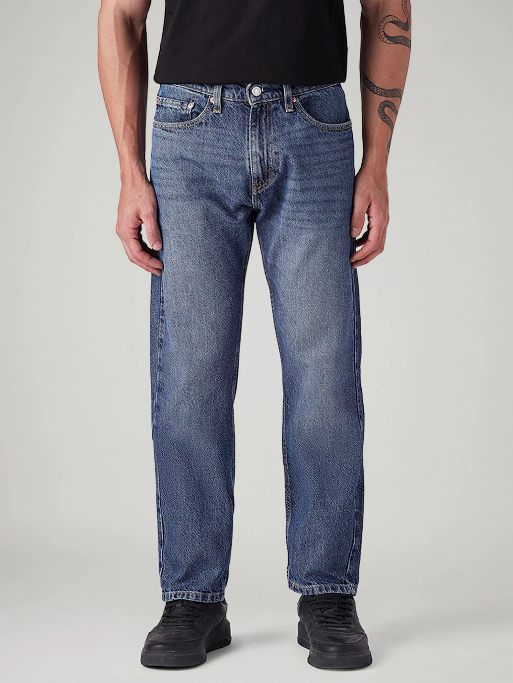 Men's 505 Med Indigo Straight Fit Mid Rise Jeans - Image 2