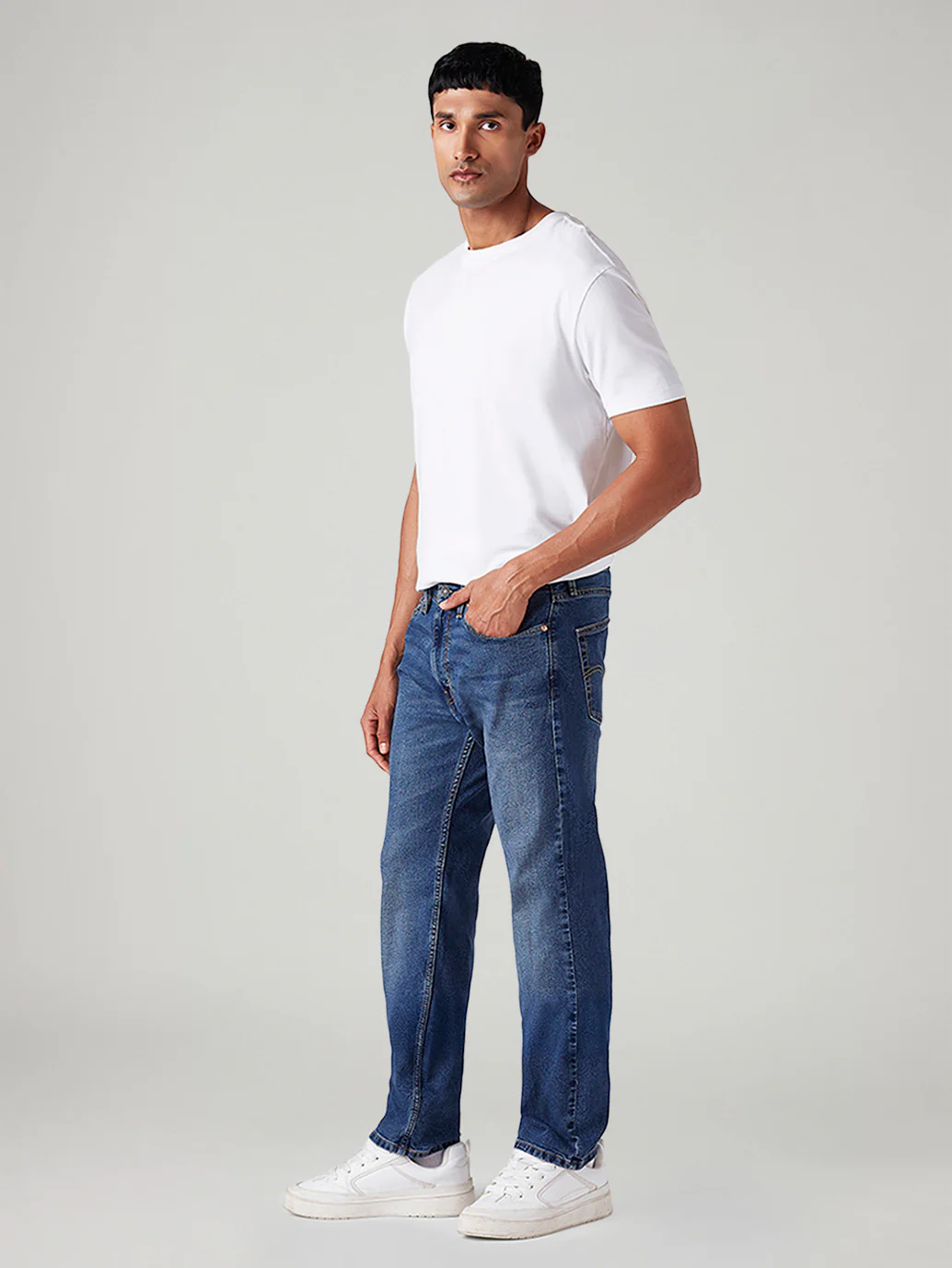 Men's 505 Dark Indigo Straight Fit Mid Rise Jeans - Image 7