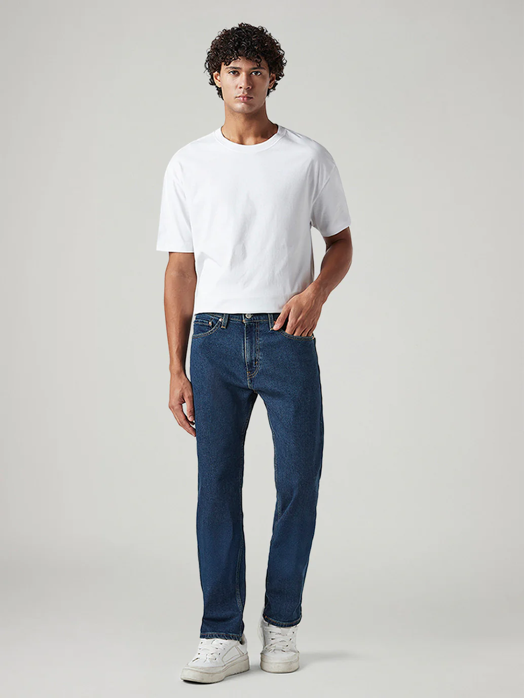 Men's 505 Blue Straight Fit Mid Rise Tinted Jeans - Image 2
