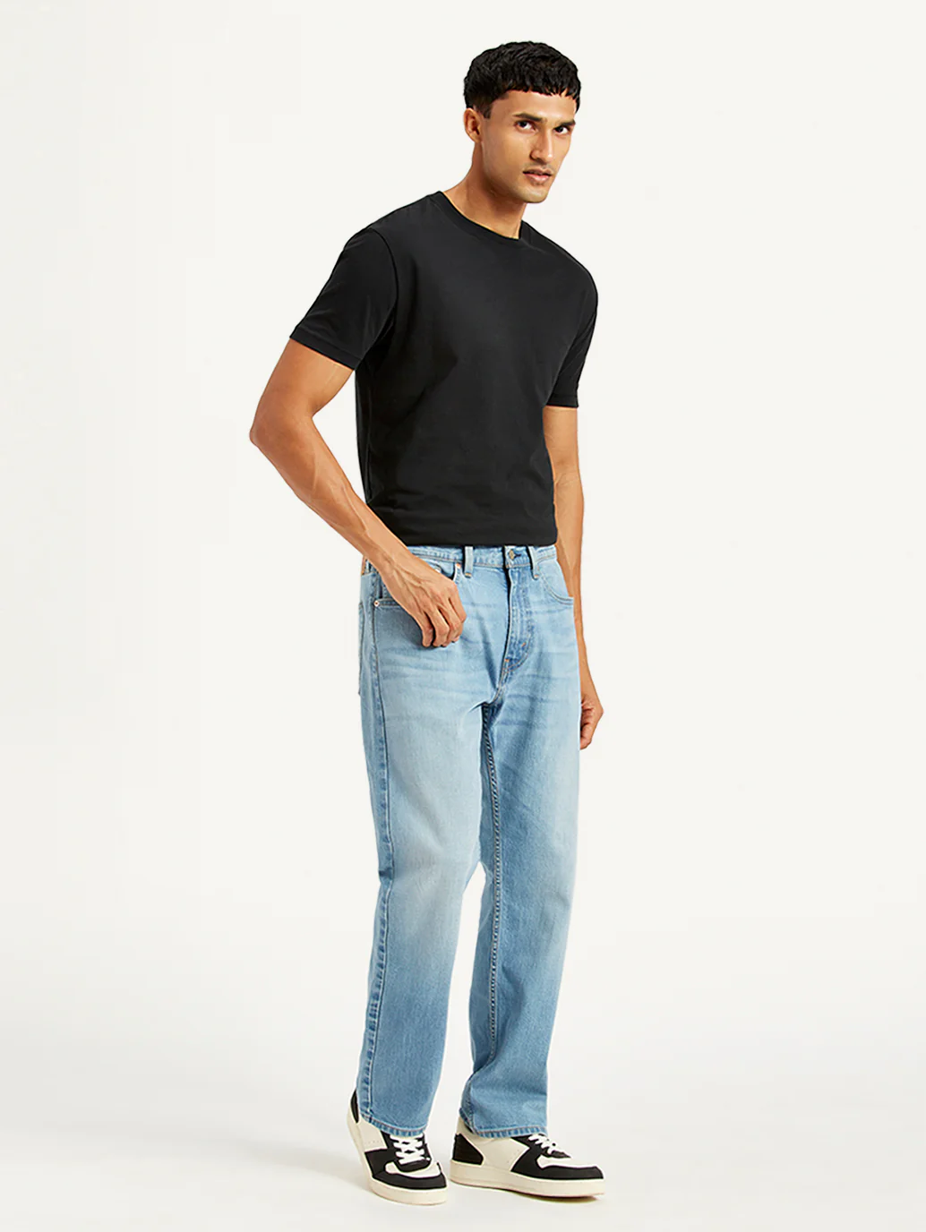 Men's 505 Light Blue Straight Fit Mid Rise Jeans - Image 7