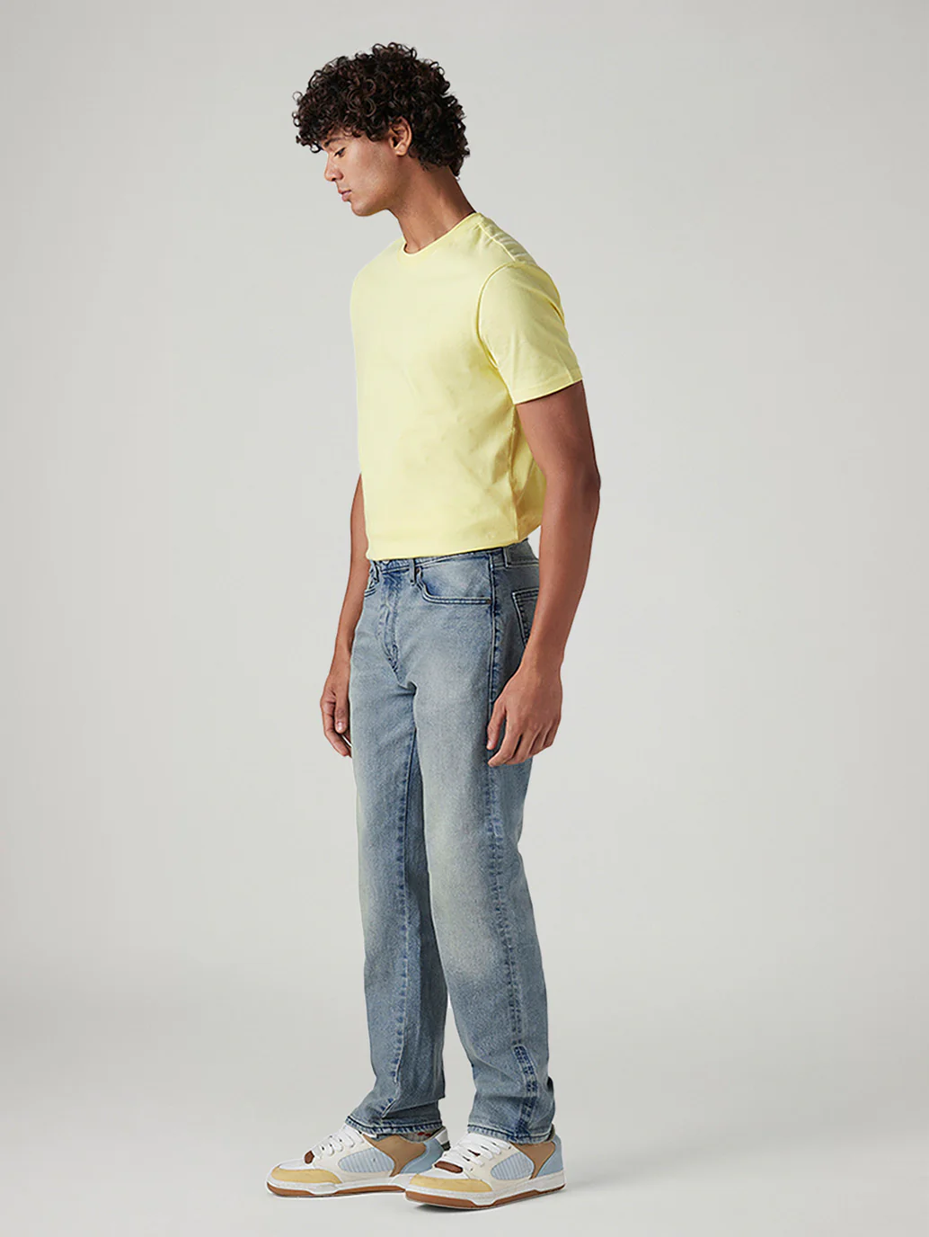 Men's 505 Light Blue Straight Fit Mid Rise Jeans - Image 7