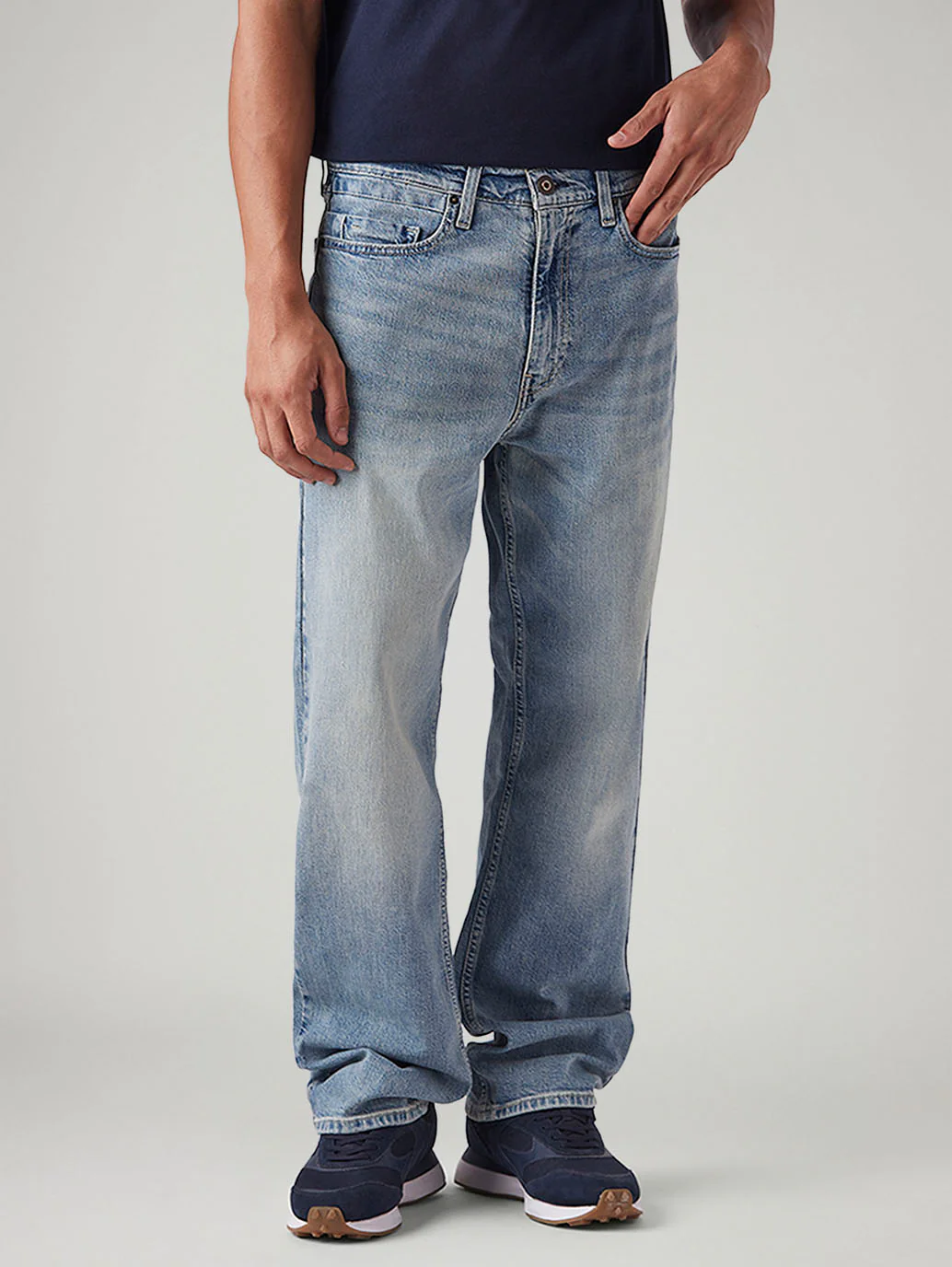 Men's 511 Light Blue Slim Fit Mid Rise Jeans - Image 3