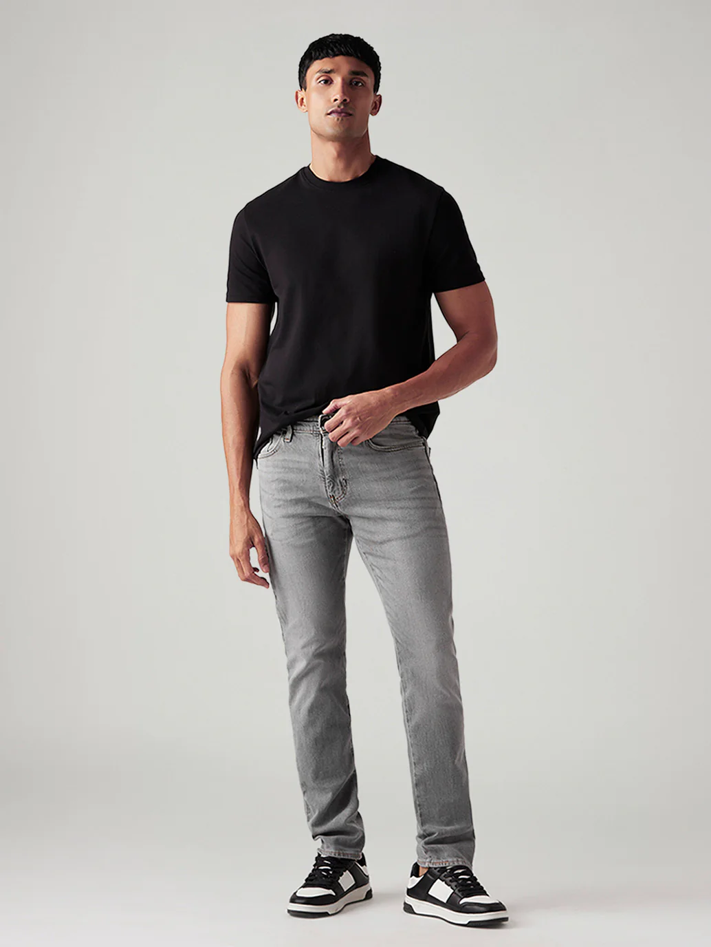 Men's 511 Charcoal Grey Slim Fit Mid Rise Commuter Jeans - Image 2