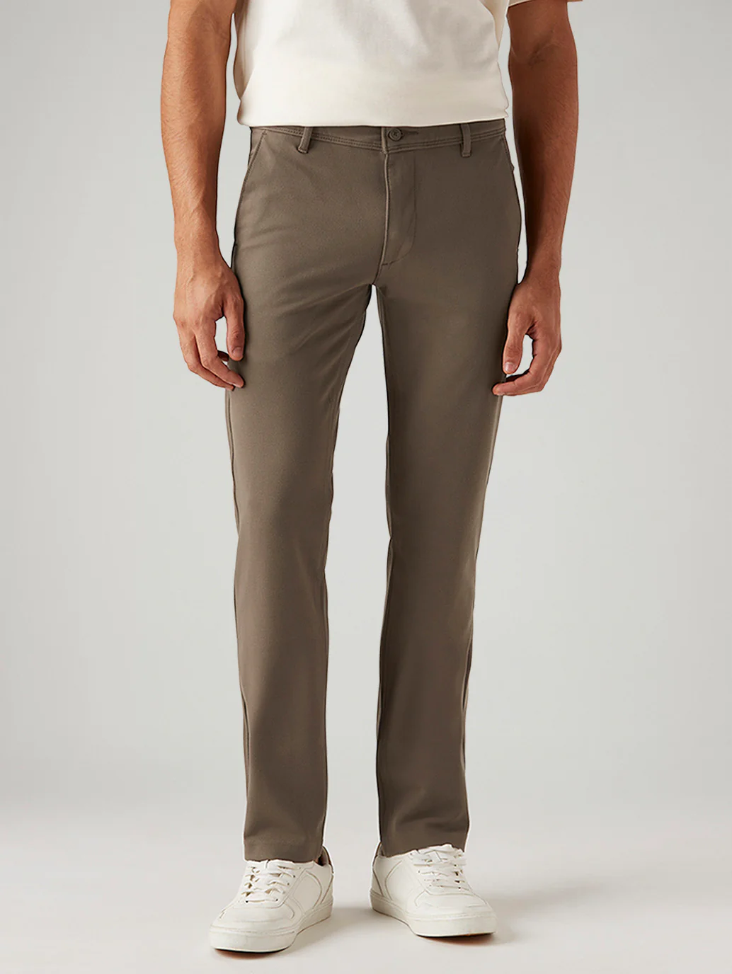 Men's 511 Taupe Slim Fit Mid Rise Tech Pant - Image 2