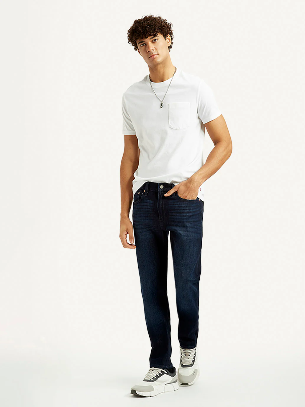 Men's 512 Dark Blue Slim Tapered Fit Mid Rise Jeans