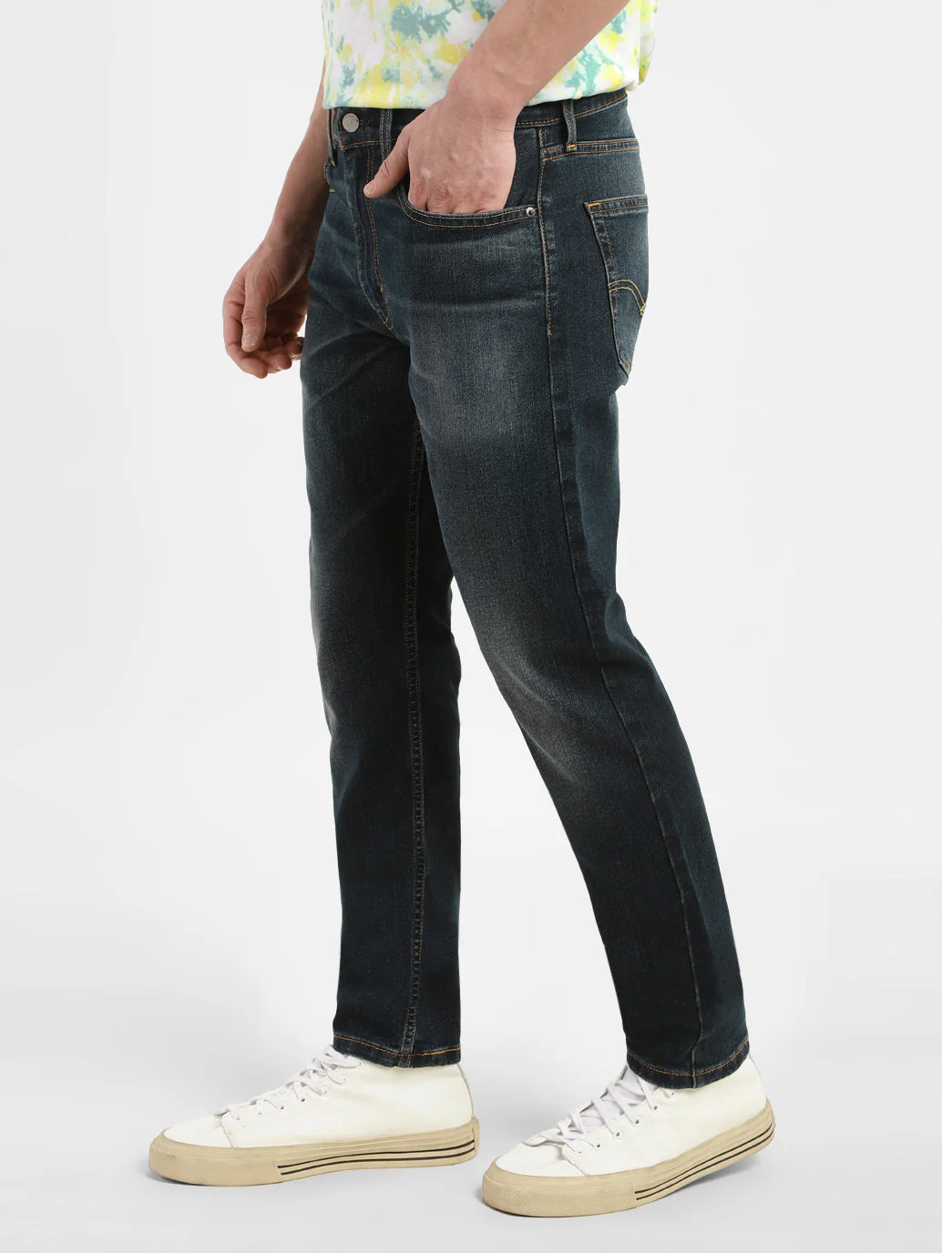 Men's 512 Blue Slim Tapered Fit Mid Rise Jeans - Image 5