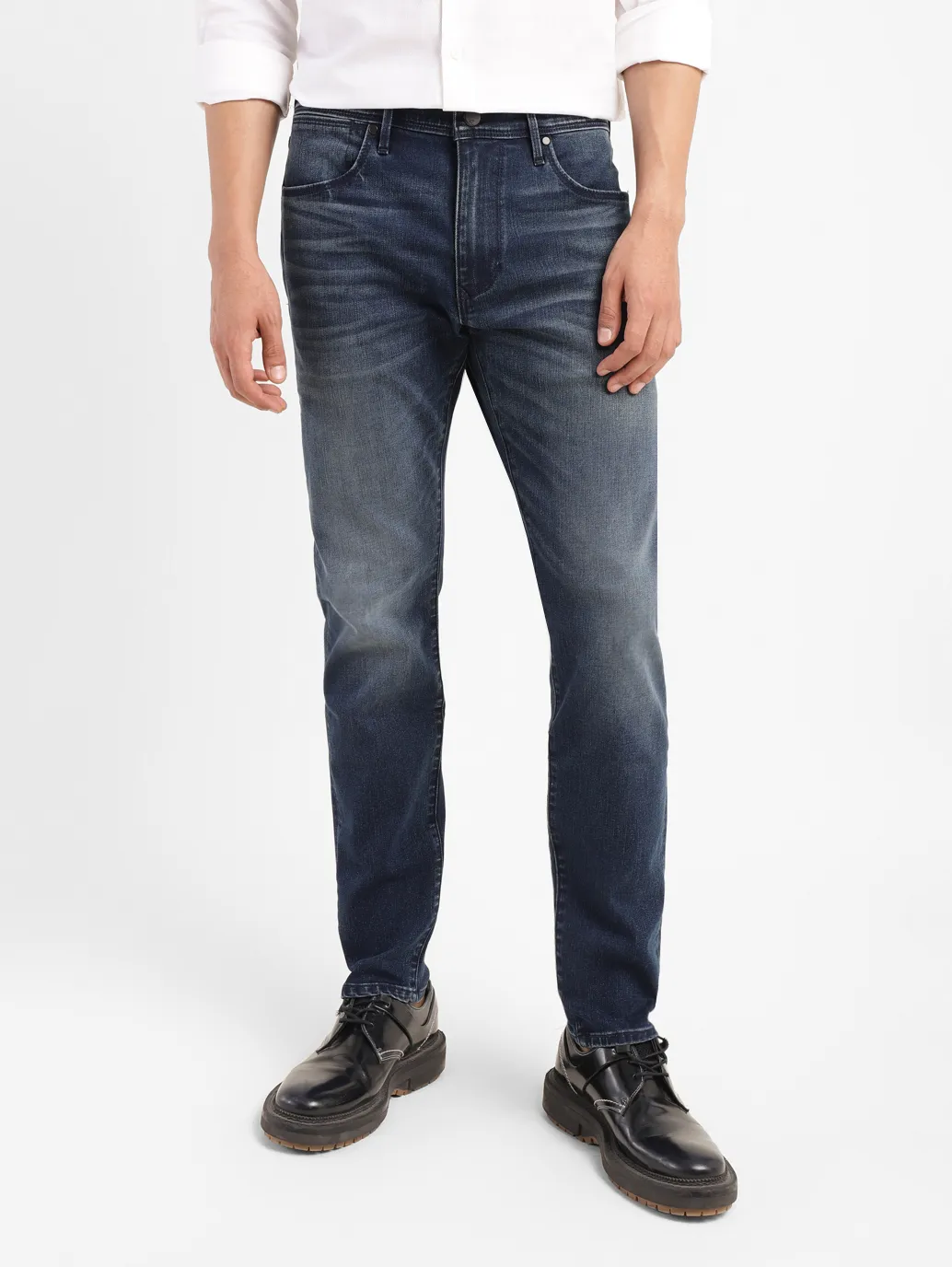 Men's Redloop 512 Blue Slim Tapered Fit Mid Rise Jeans - Image 2