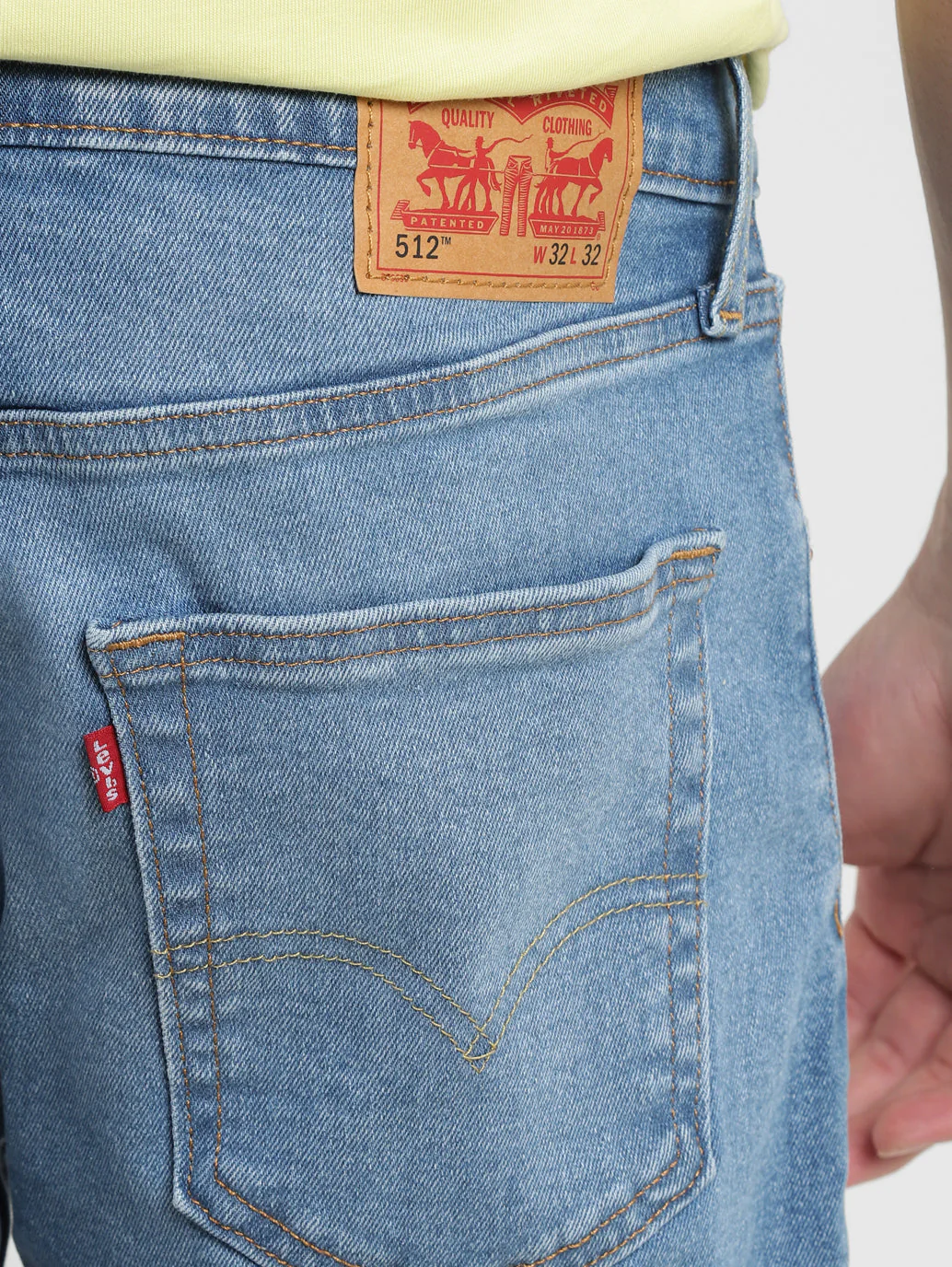 Men's 512 Blue Slim Tapered Fit Mid Rise Jeans - Image 6
