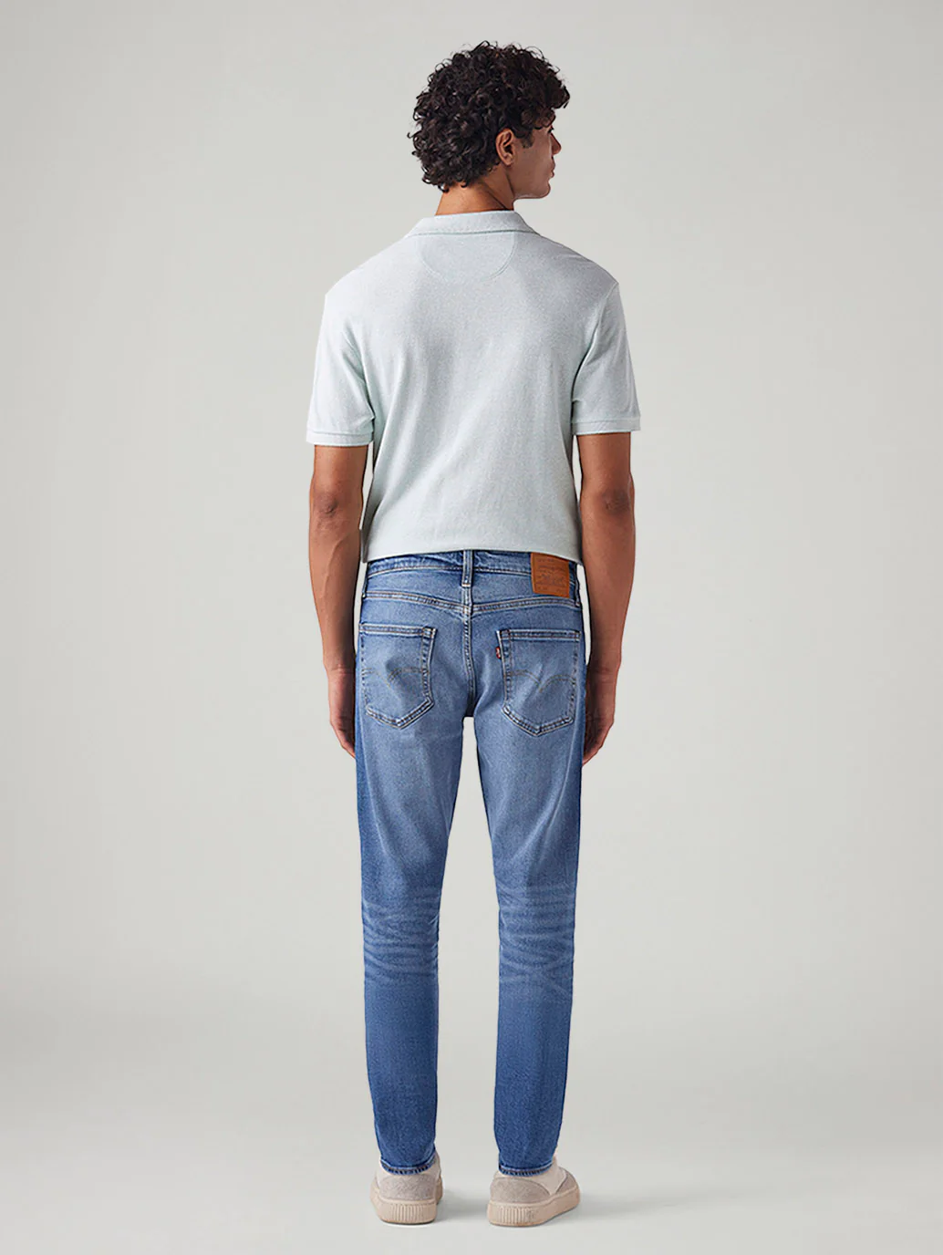 Men's 512 Light Blue Slim Tapered Fit Mid Rise Jeans - Image 4