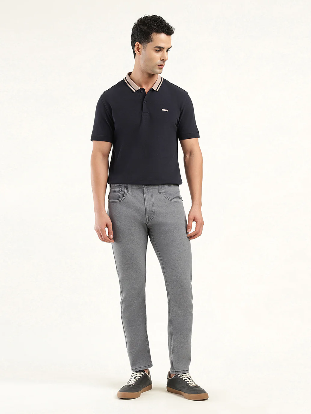 Men's 512 Charcoal Grey Slim Tapered Fit Mid Rise Jeans - Image 2