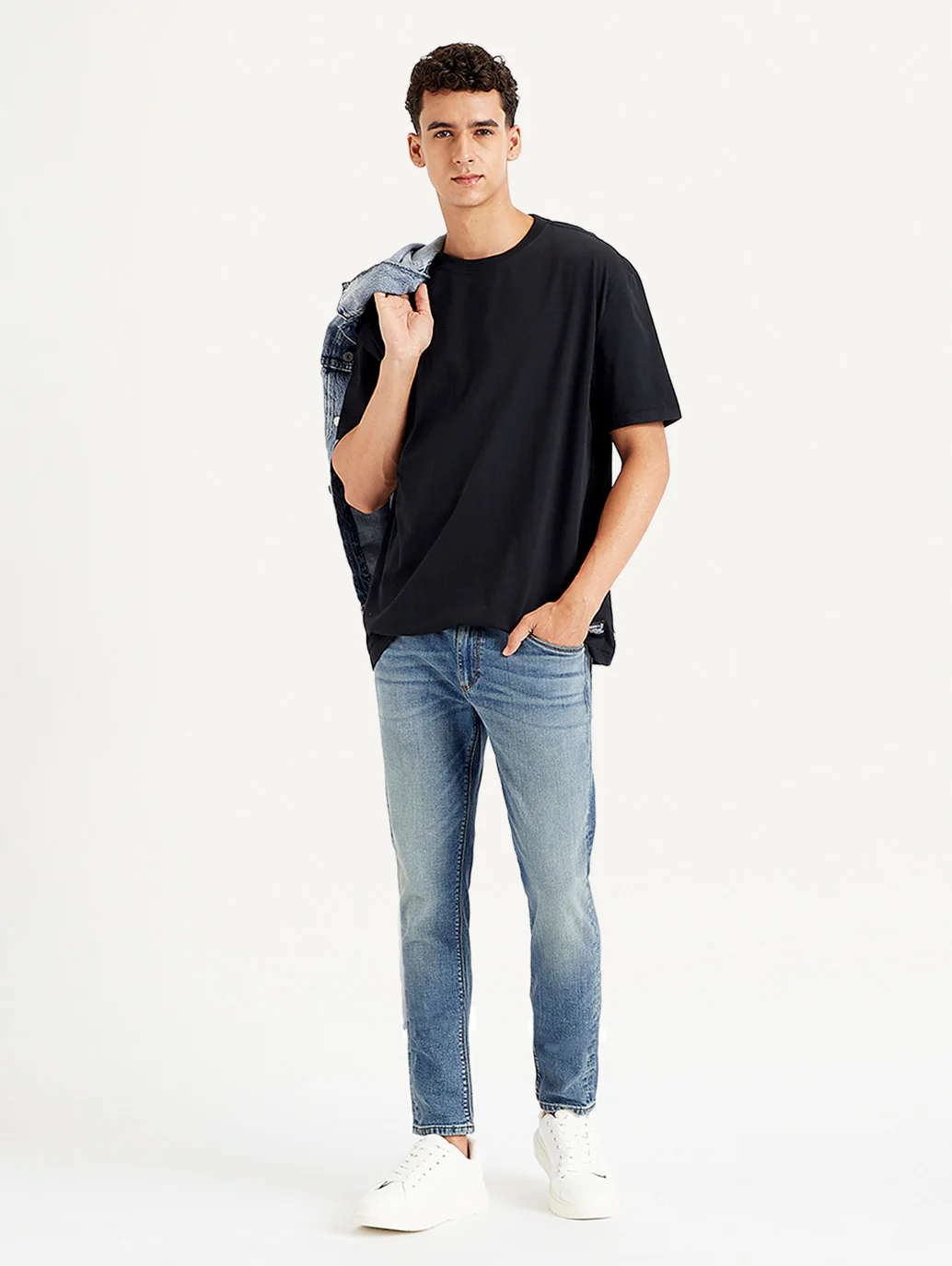 Men's 512 Light Blue Slim Tapered Fit Mid Rise Jeans