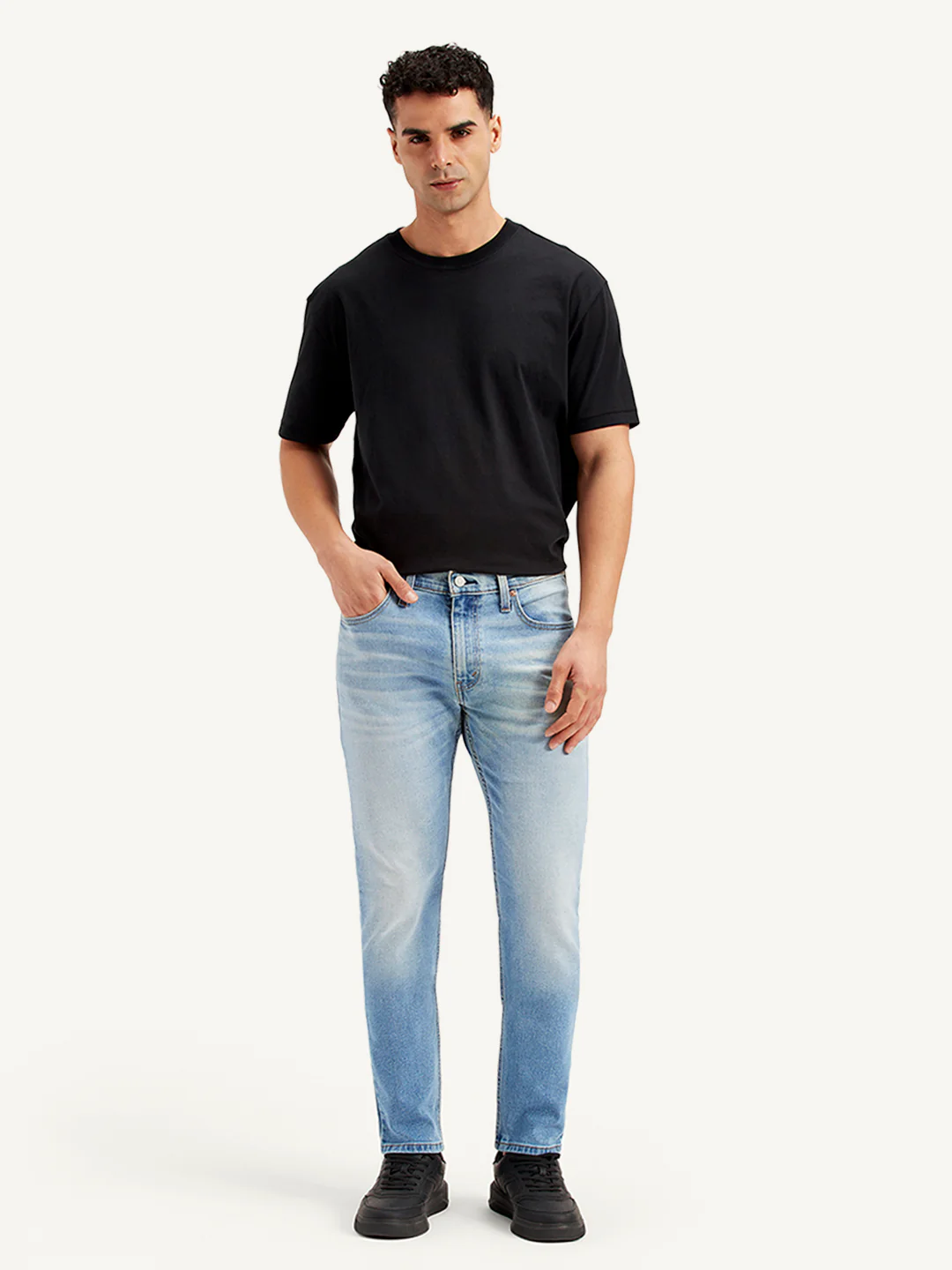 Men's 512 Light Blue Slim Tapered Fit Mid Rise Jeans