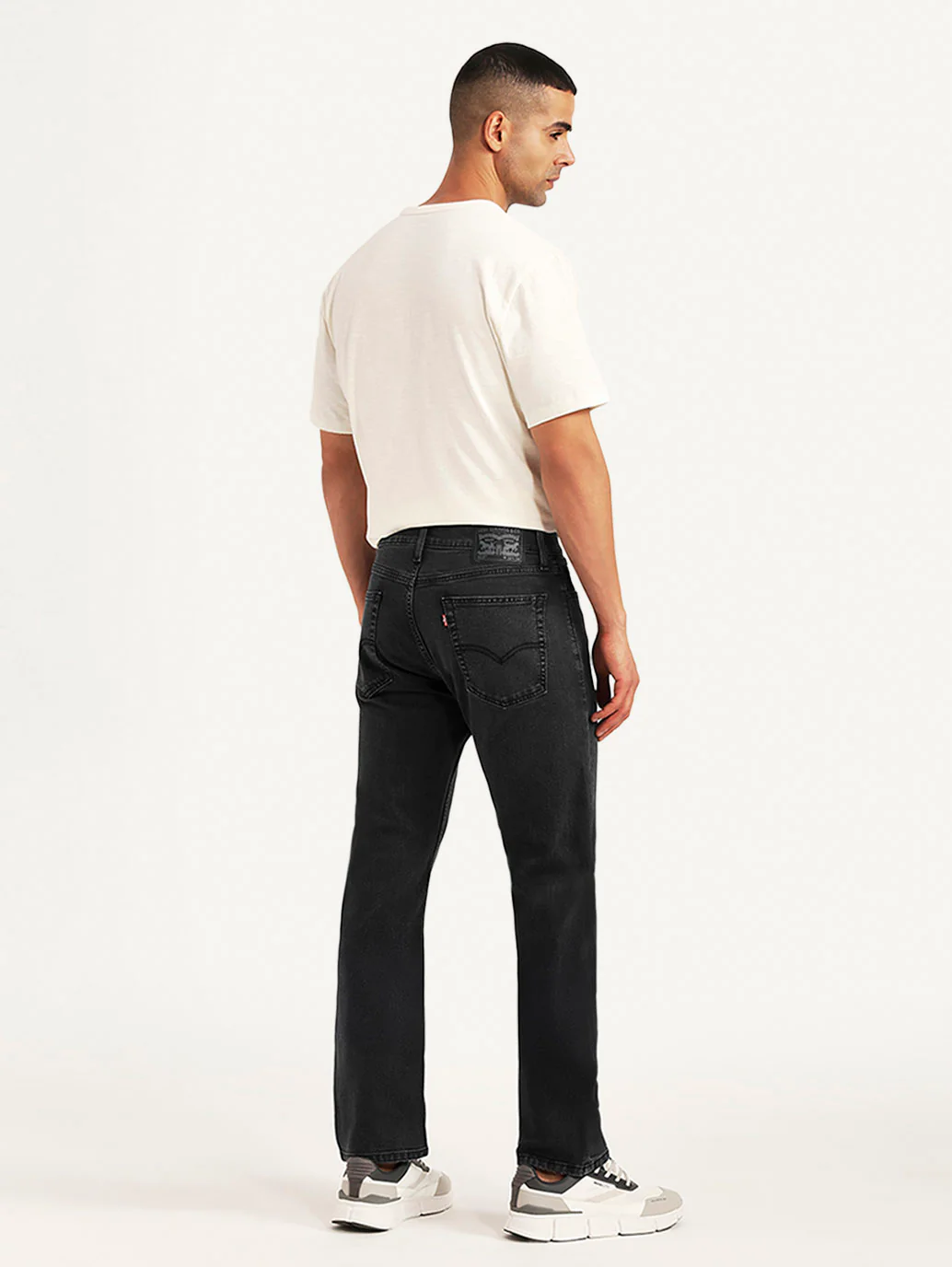 Men's 513 Black Slim Straight Fit Mid Rise Jeans - Image 5
