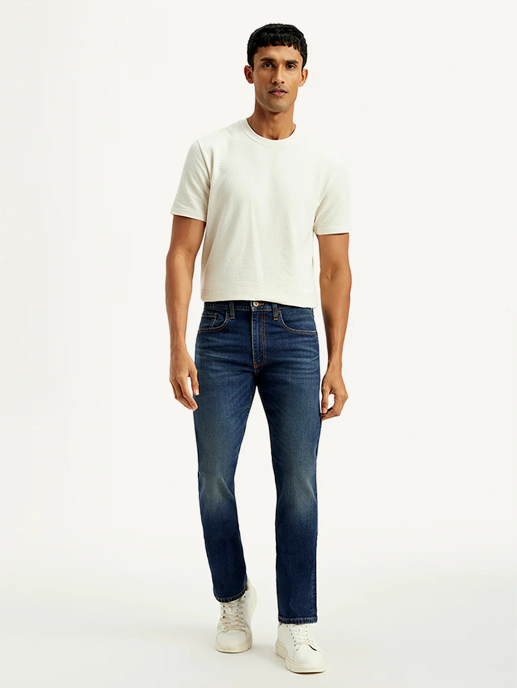 Men's Tinted 513 Blue Slim Straight Fit Mid Rise Jeans - Image 2