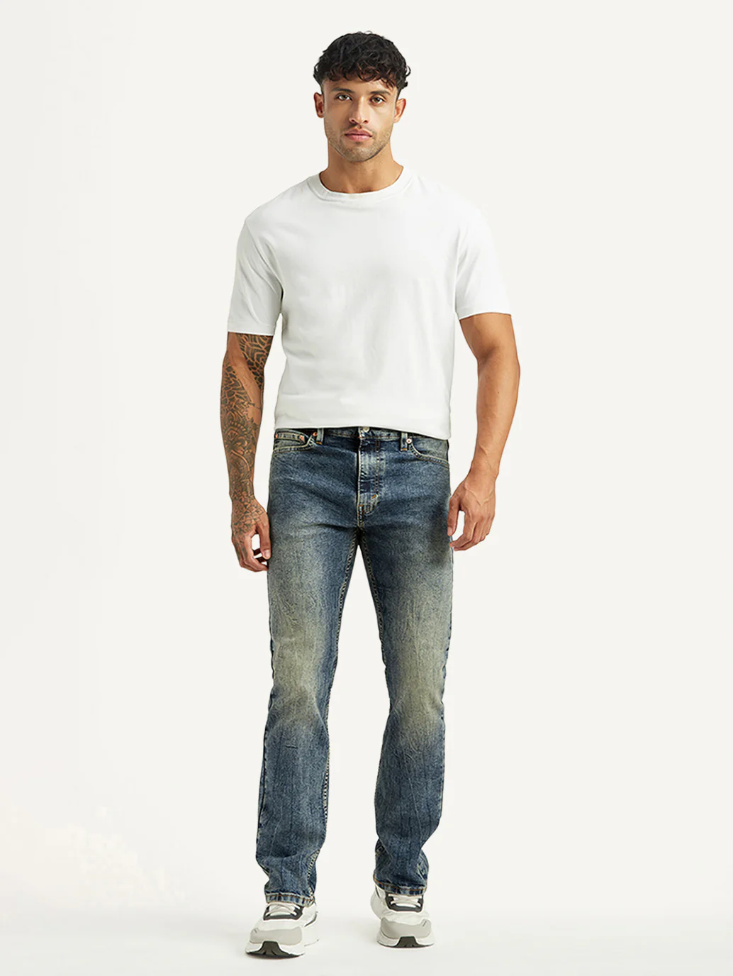 Men's Tinted 513 Med Indigo Slim Tapered Fit Mid Rise Jeans - Image 2