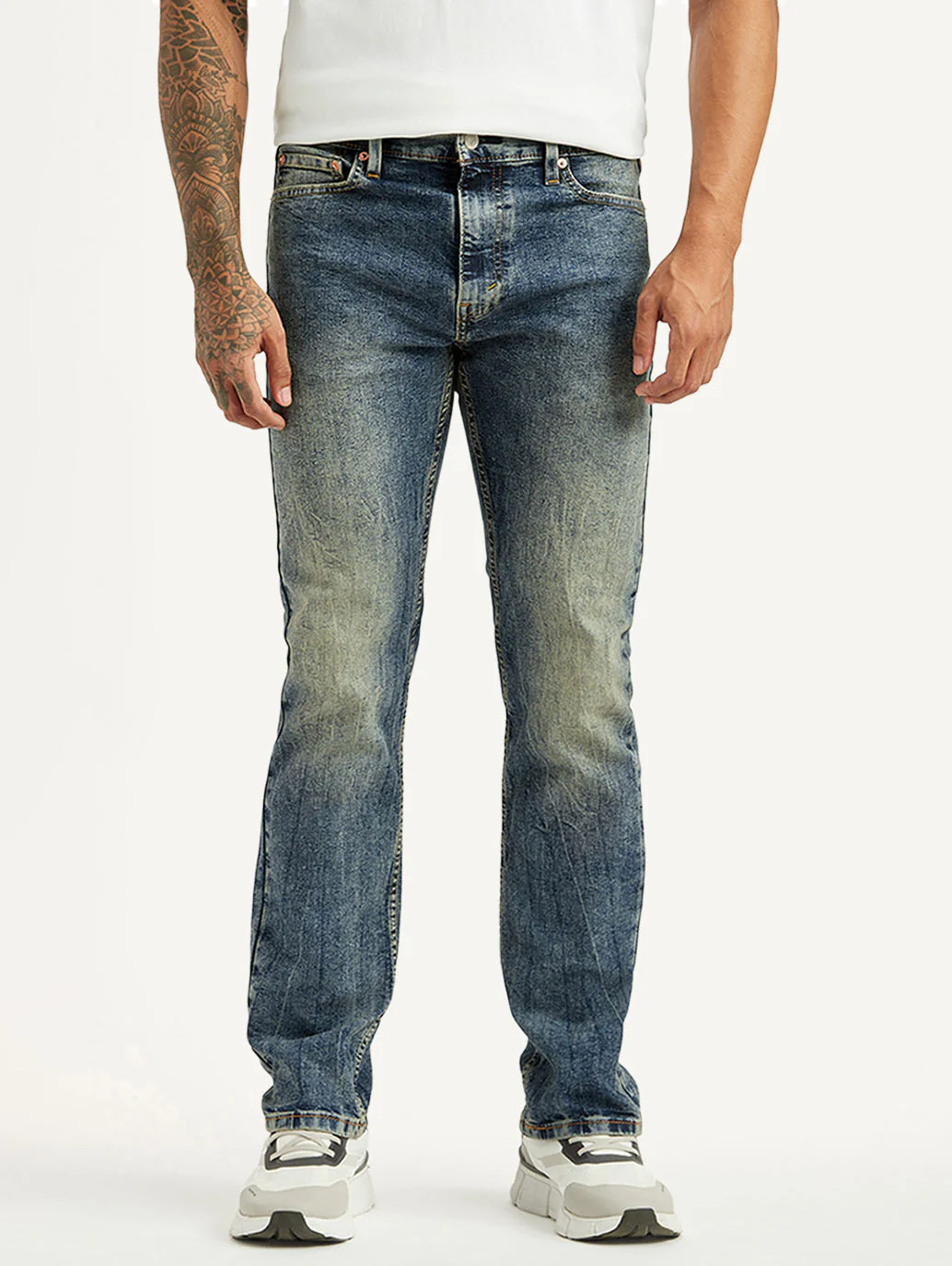 Men's Tinted 513 Med Indigo Slim Tapered Fit Mid Rise Jeans - Image 3