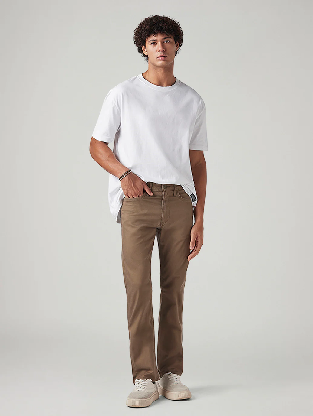 Men's 513 Brown Slim Straight Fit Mid Rise Chinos