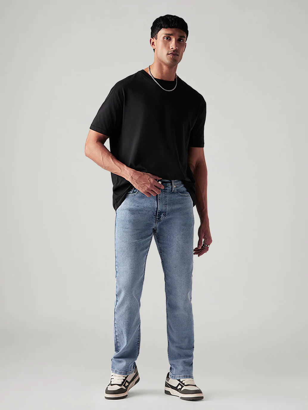 Men's 513 Light Indigo Slim Straight Fit Mid Rise Jeans
