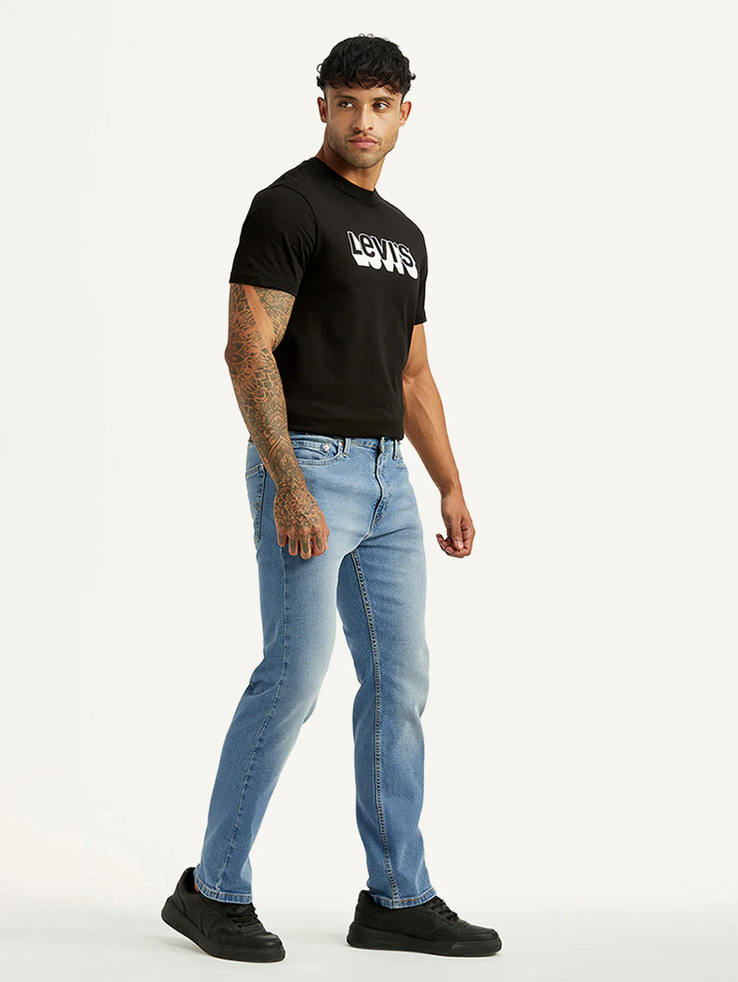 Men's 513 Light Indigo Slim Tapered Fit Mid Rise Jeans - Image 7