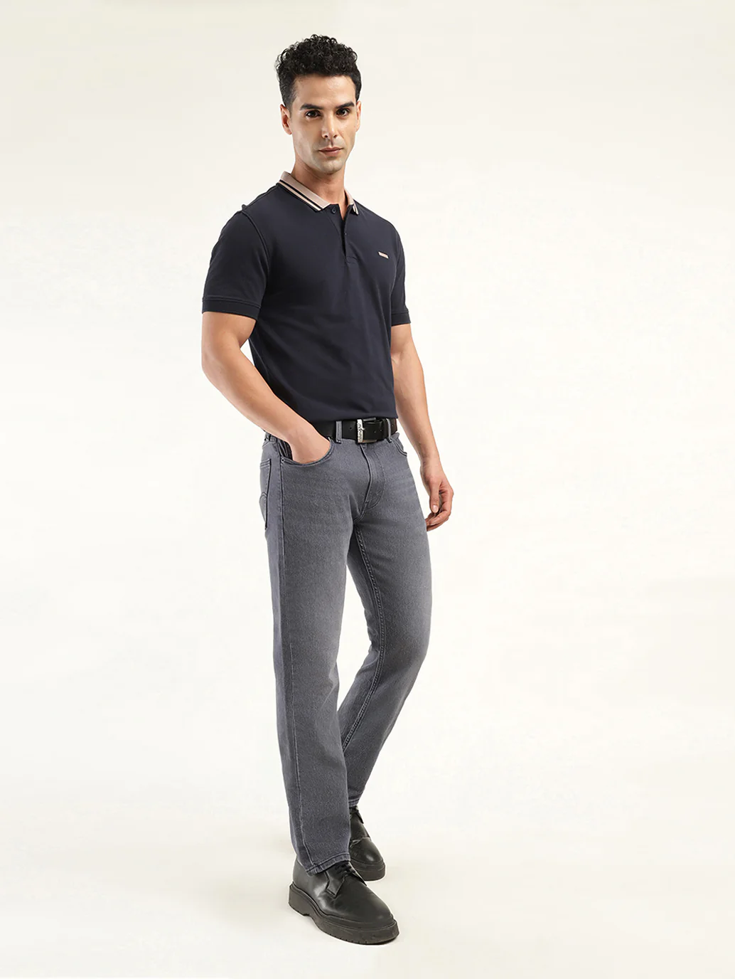 Men's 513 Charcoal Grey Slim Straight Fit Mid Rise Jeans