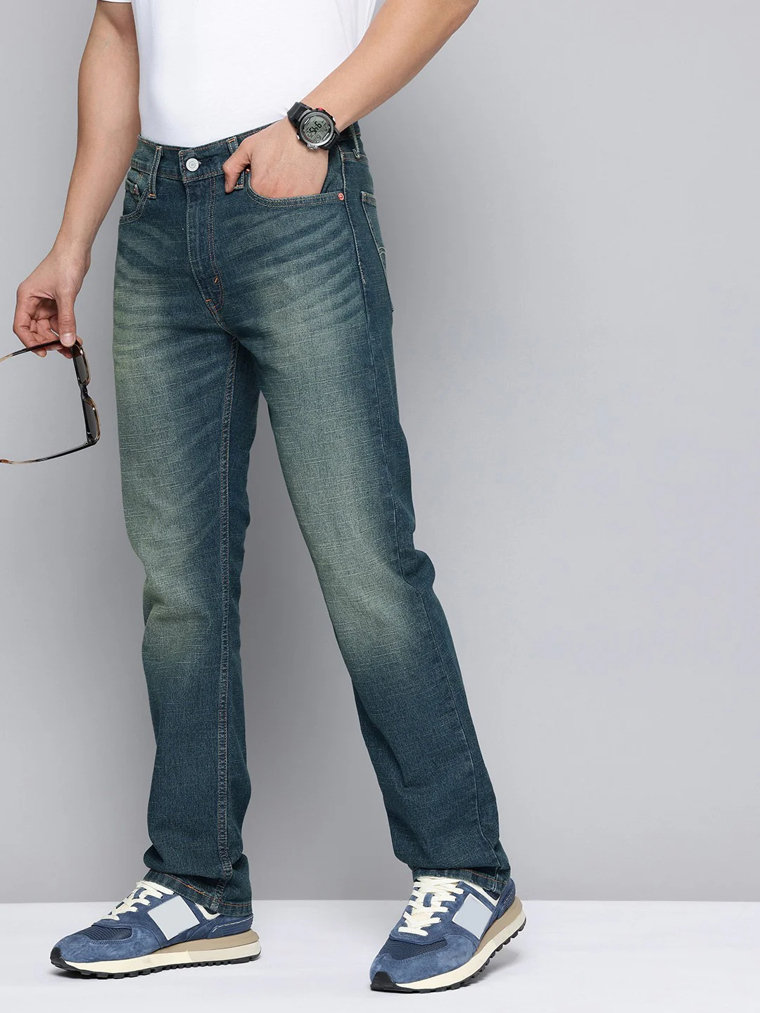 Men's 513 Indigo Slim Straight Fit Mid Rise Jeans - Image 2