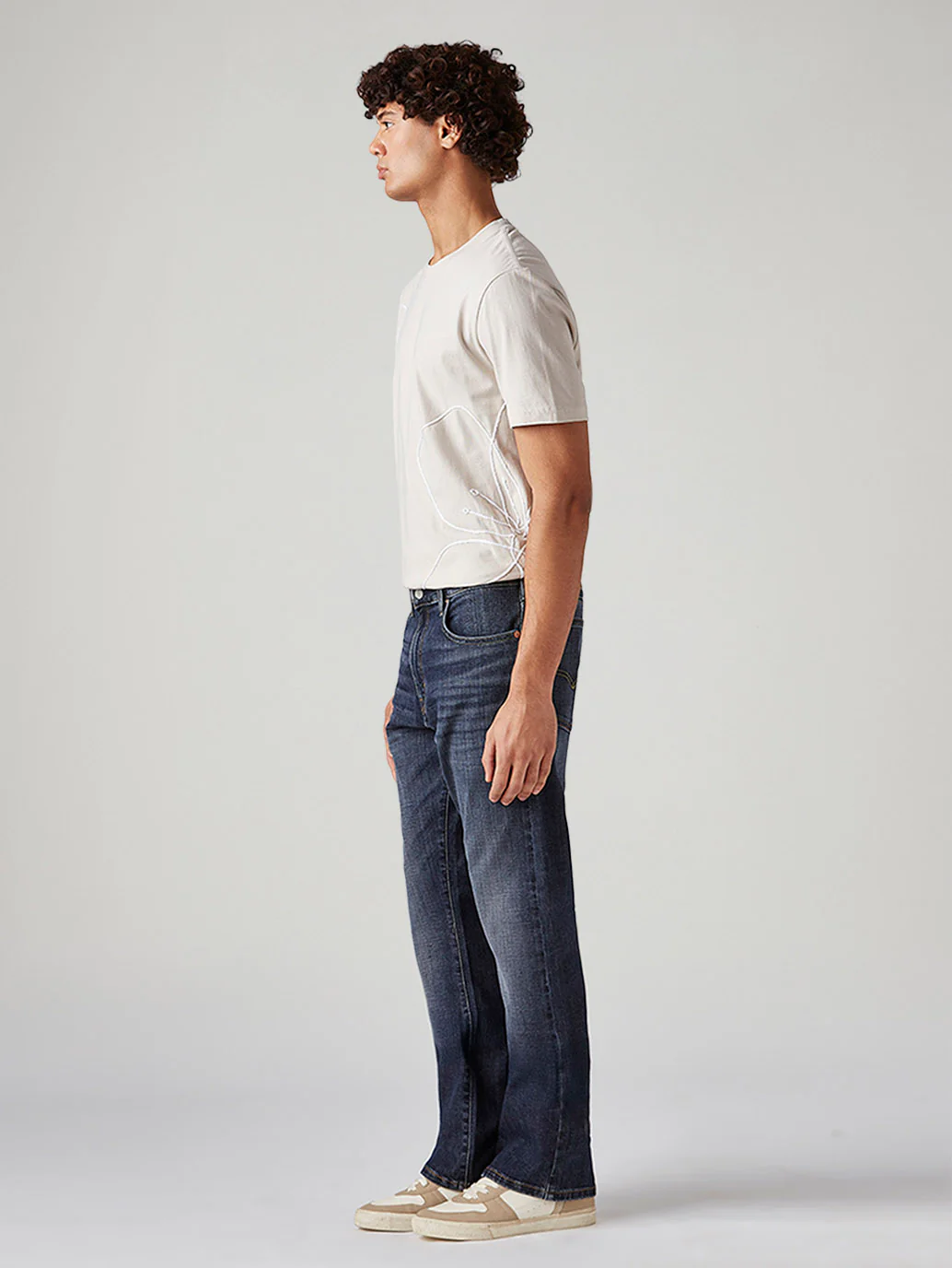 Men's 517 Med Indigo Bootcut Fit Mid Rise Jeans - Image 5
