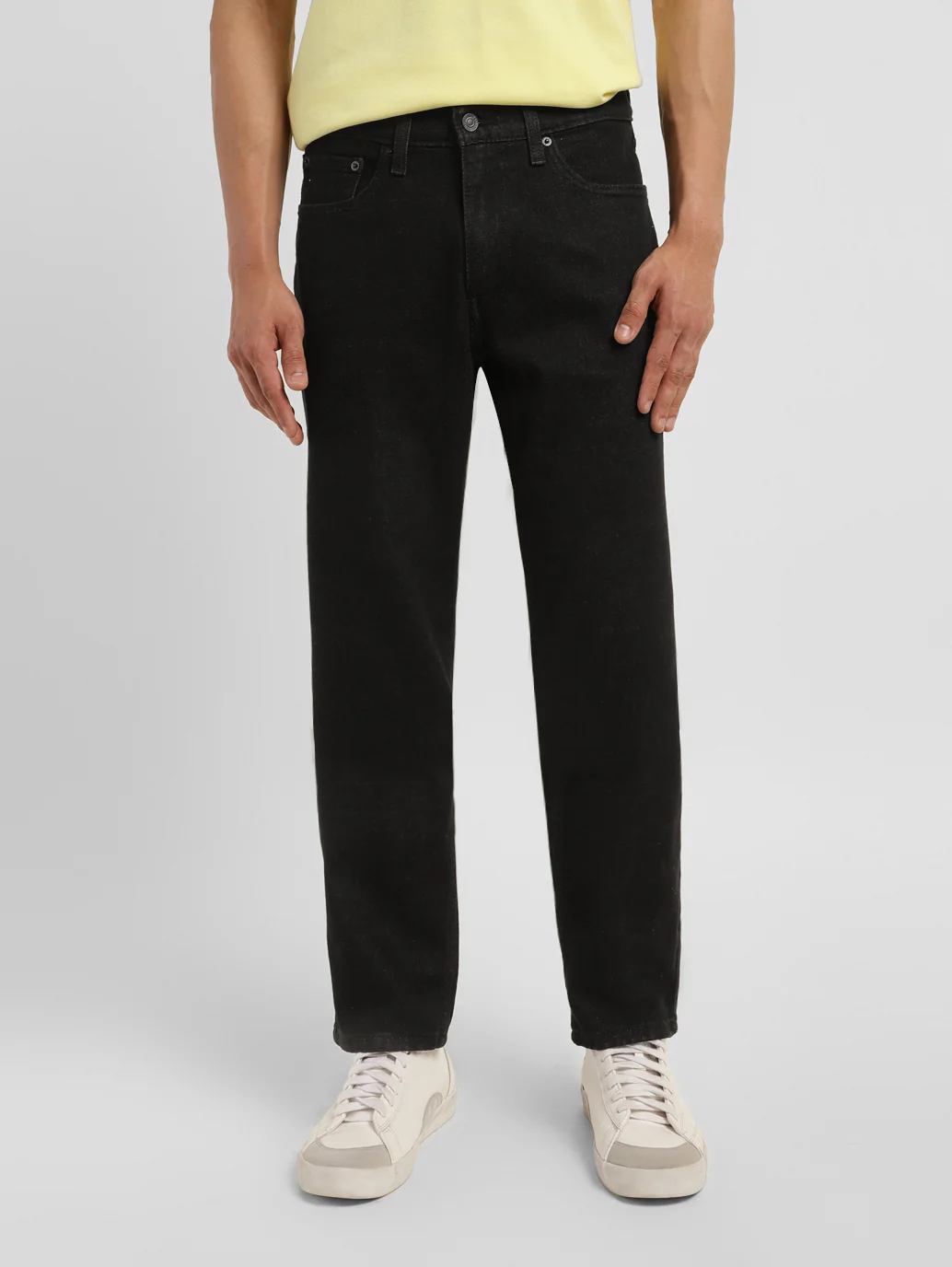 Men's 541 Black Athletic Tapered Fit Mid Rise Jeans