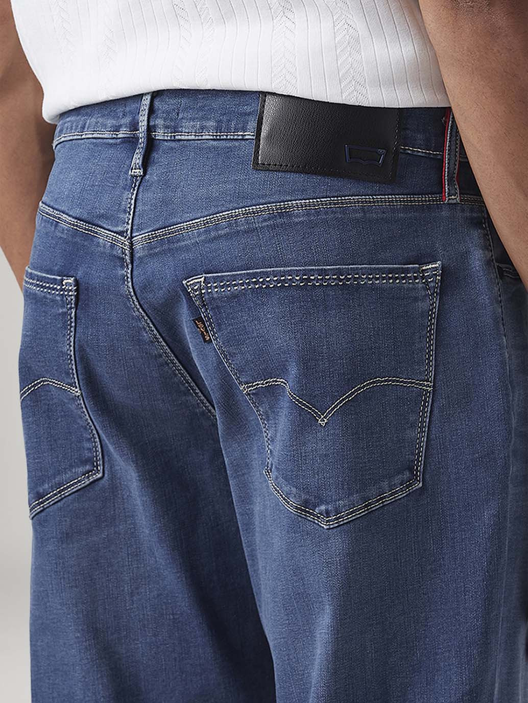 Men's 541 Blue Athletic Tapered Fit Mid Rise Redloop Jeans - Image 5