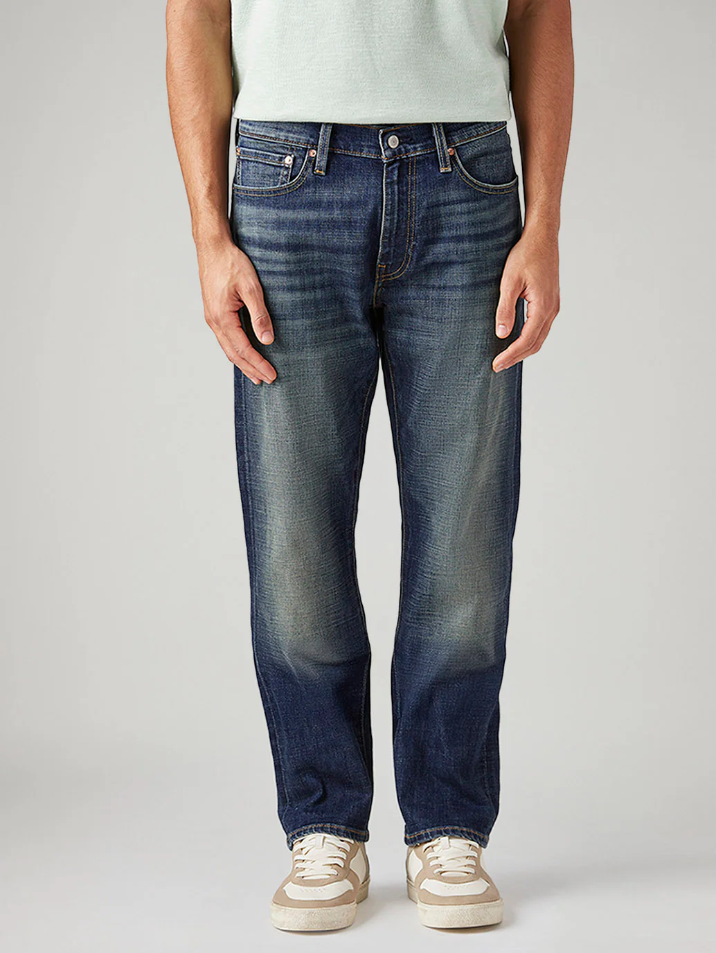 Men's 541 Dark Indigo Athletic Tapered Fit Mid Rise Selvedge Jeans - Image 3