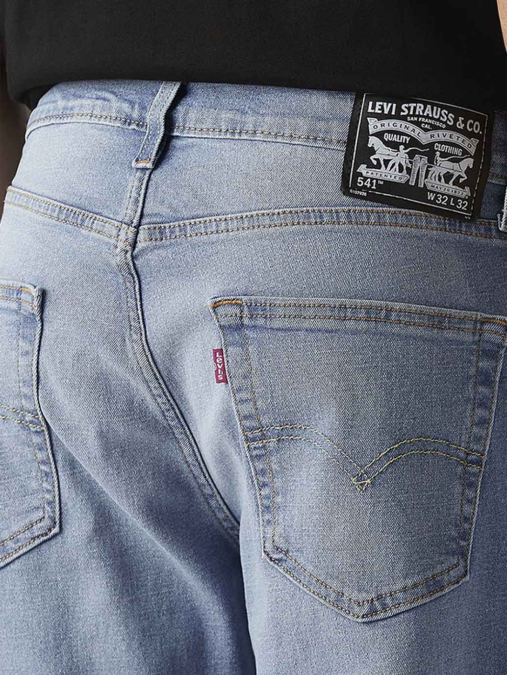 Men's 541 Light Indigo Athletic Tapered Fit Mid Rise Jeans - Image 4