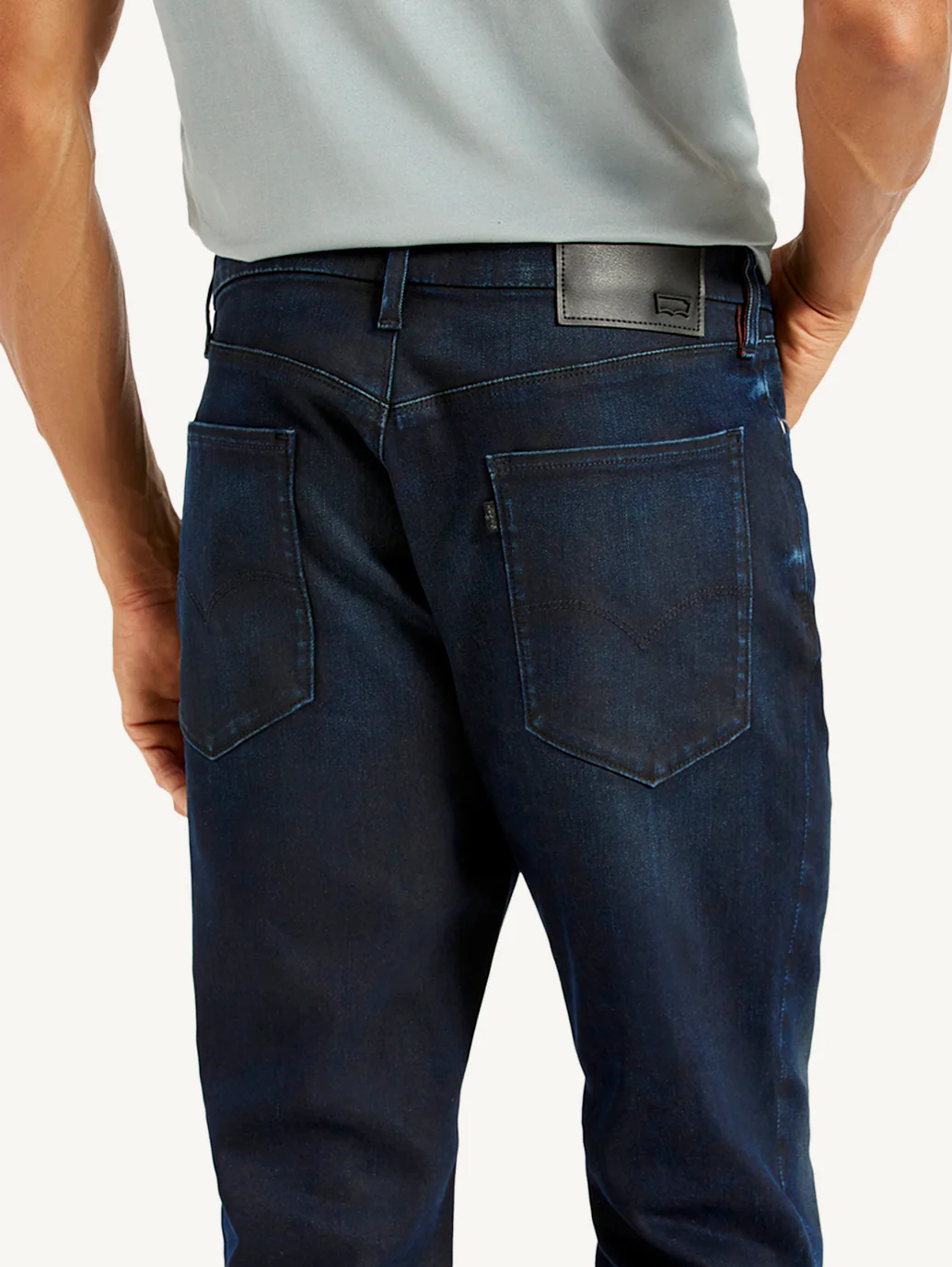 Men's Redloop 541 Navy Blue Athletic Tapered Fit Mid Rise Jeans - Image 4