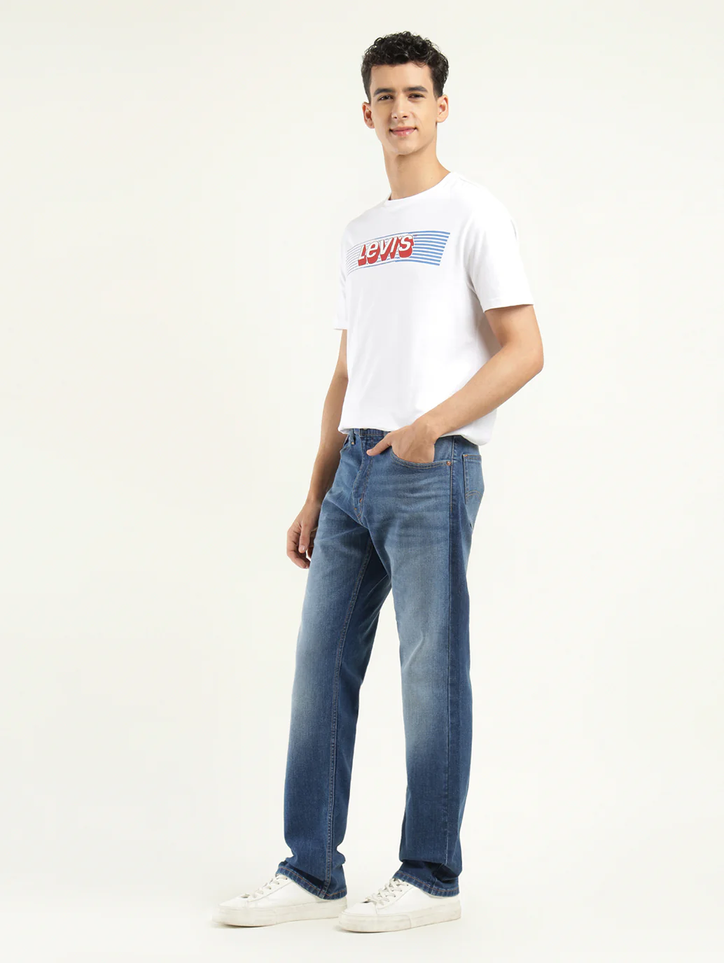 Men's 550 Blue Loose Fit Mid Rise Jeans - Image 5