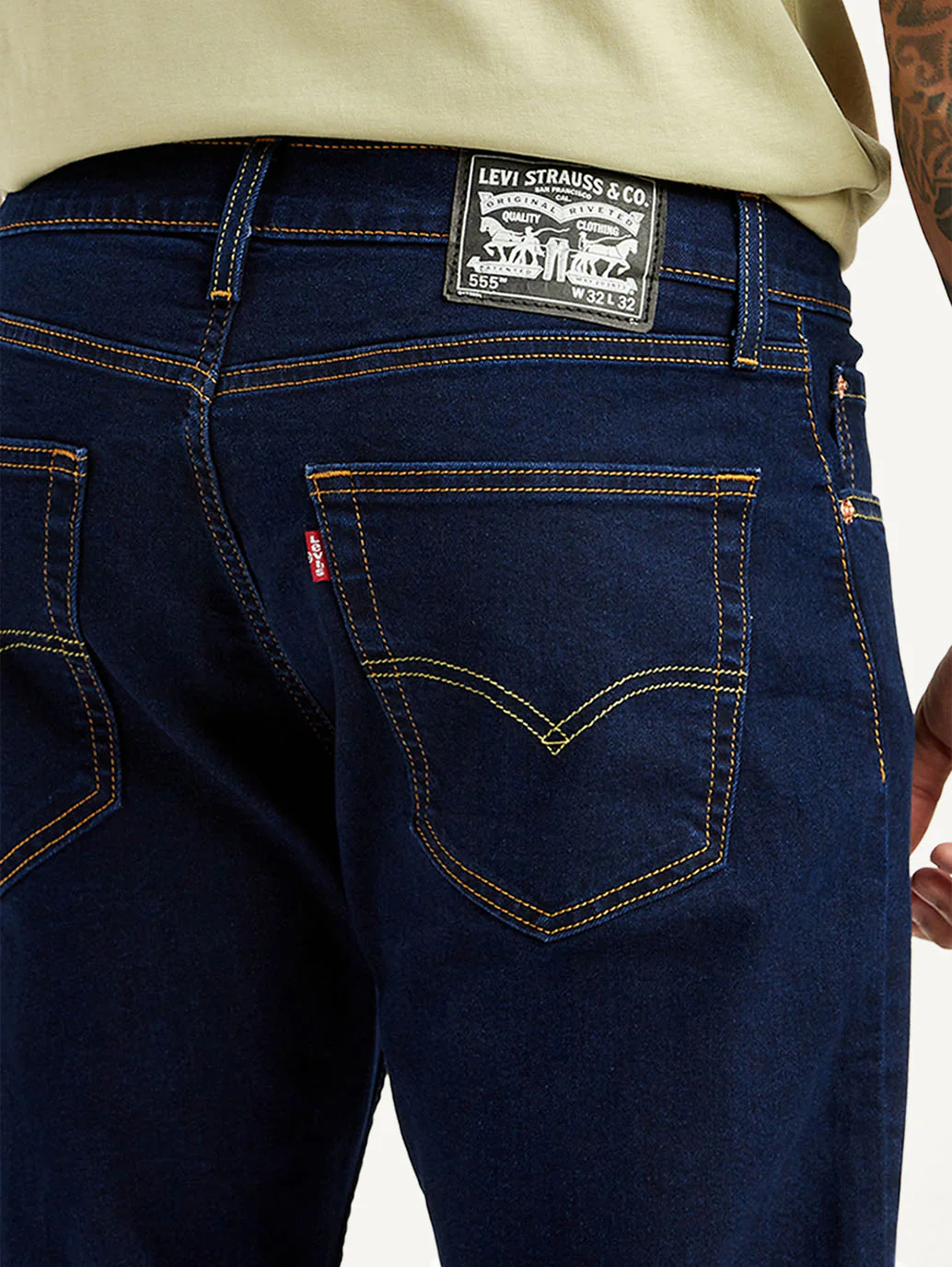 Men's 555 Dark Indigo Relaxed Straight Fit Mid Rise Jeans - Image 5