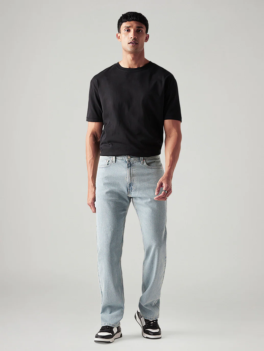 Men's 555 Light Indigo Relaxed Straight Fit Mid Rise Jeans
