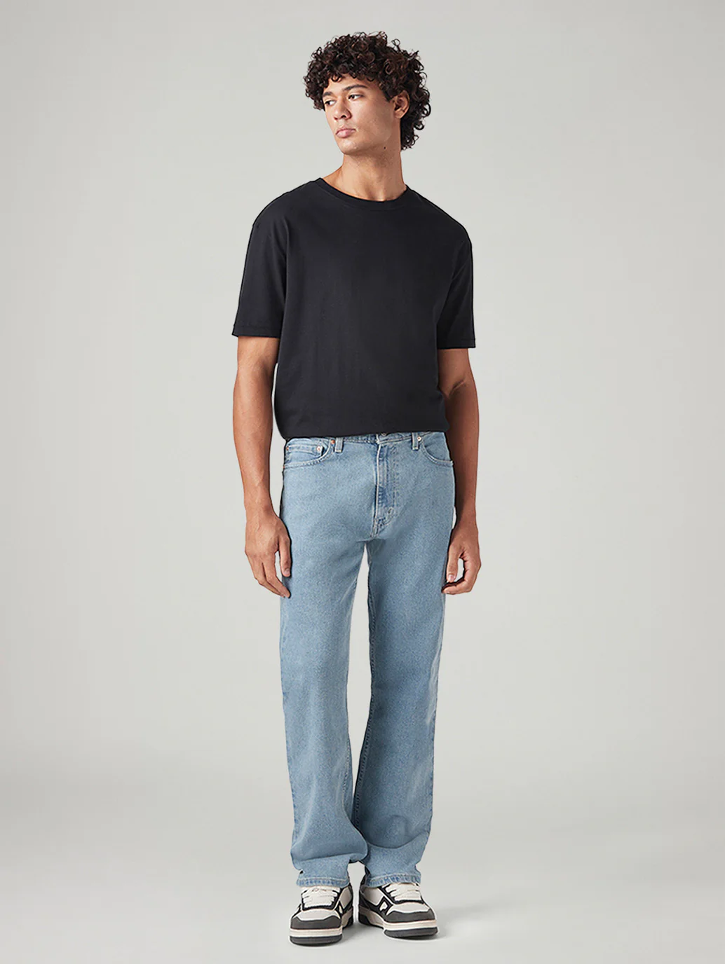 Men's 555 Light Blue Relaxed Straight Fit Mid Rise Tinted Jeans - Image 2