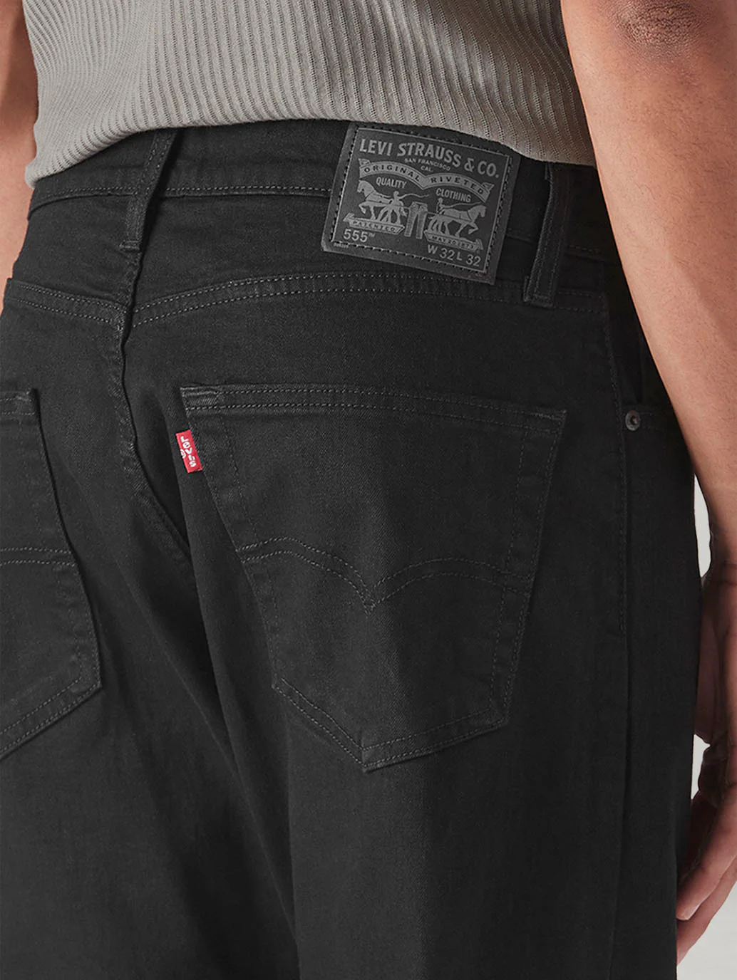 Men's 555 Mid Rise Relaxed Straight Fit Cotton Stretch Blend Jeans - Image 5