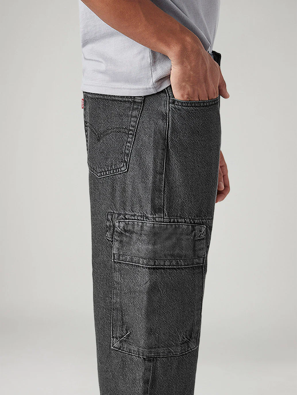 Men's 565 Charcoal Grey Loose Fit Mid Rise Cargos - Image 5