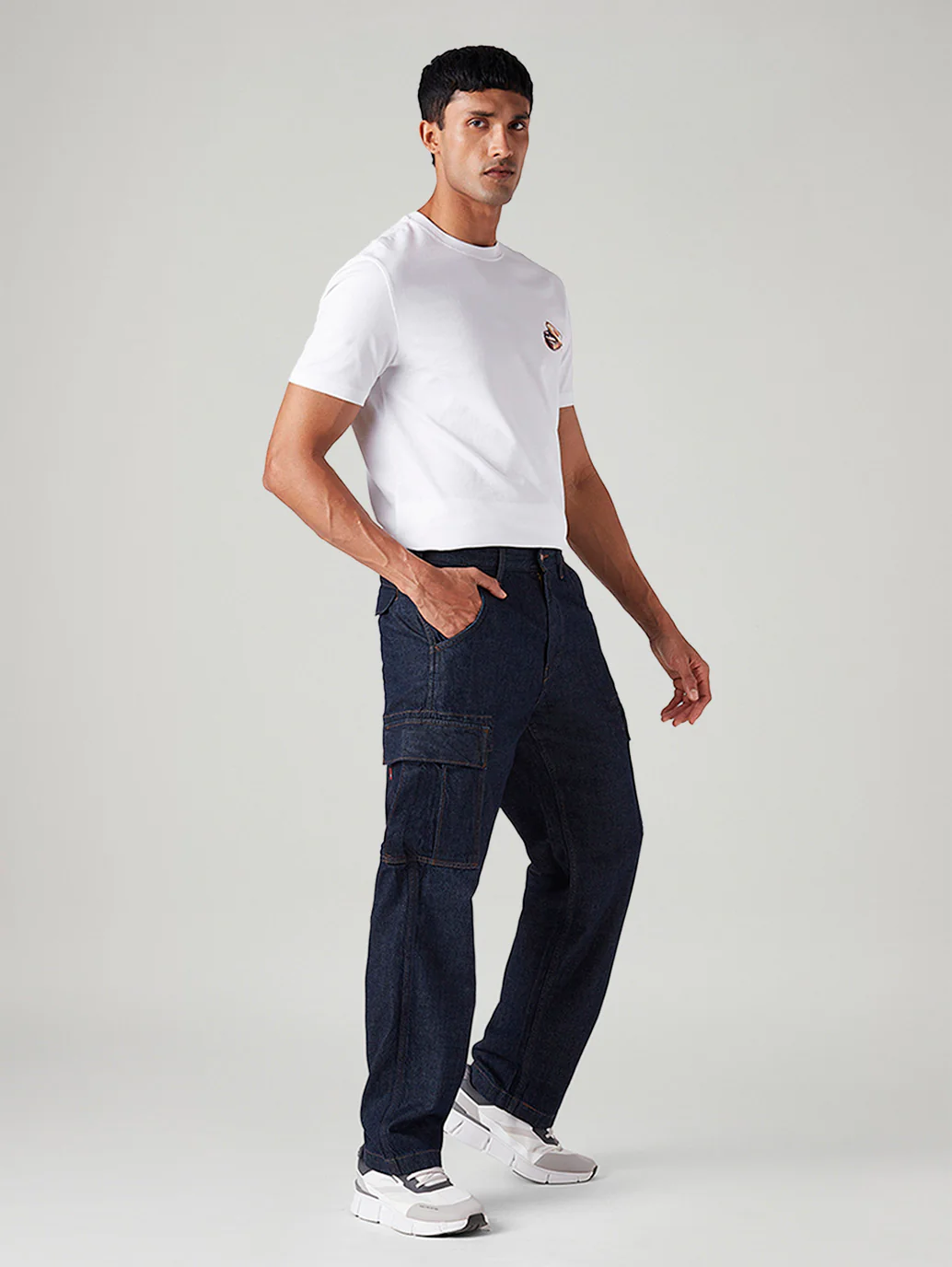 Men's 568 Dark Blue Loose Fit Mid Rise Cargos - Image 7