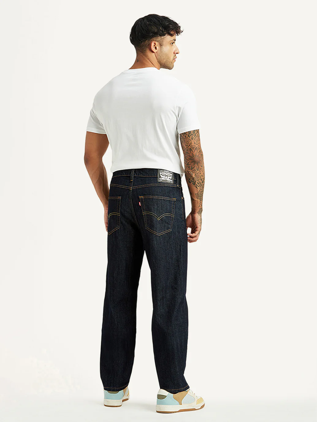 Men's 568 Dark Indigo Loose Fit Mid Rise Jeans - Image 3