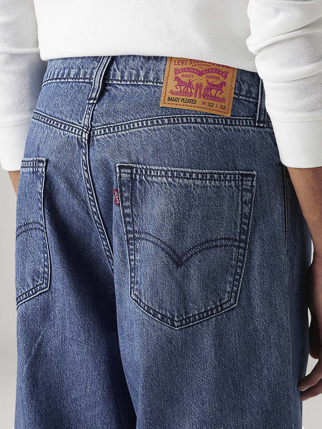 Men's 578 Blue Baggy Fit Low Rise Jeans - Image 5