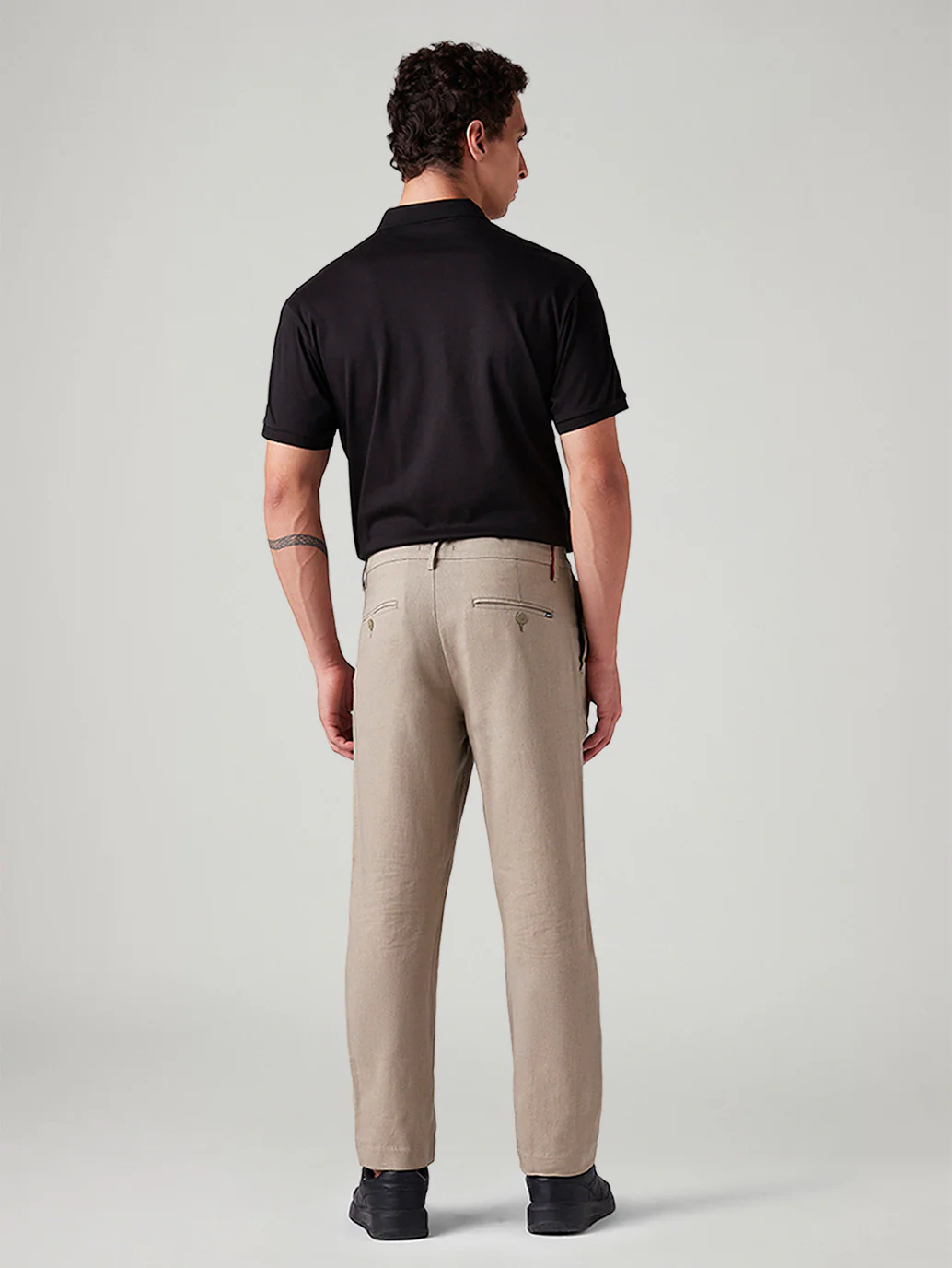Men's Beige Authentic Relaxed Straight Fit Mid Rise Chinos - Image 4