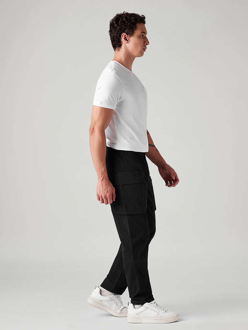 Men's Black Authentic Relaxed Straight Fit Mid Rise Commuter Cargos - Image 6