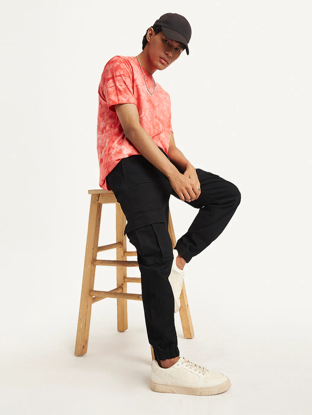 Men's Black Regular Fit Cargo Joggers - Image 3
