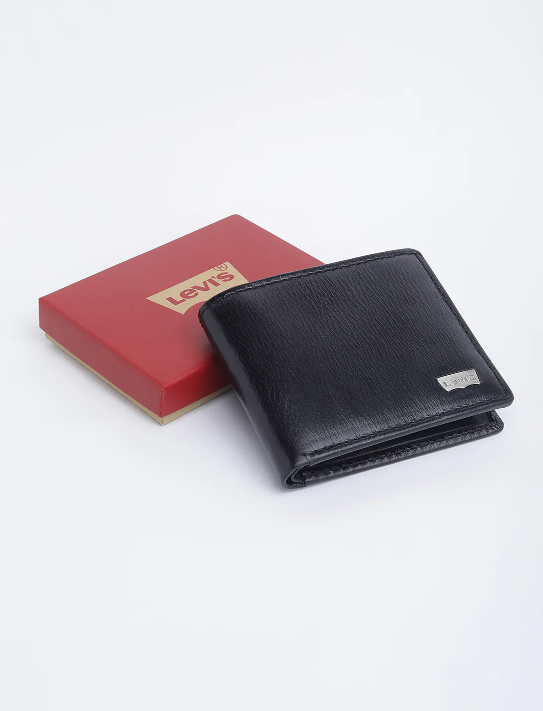Men's Black Solid Bi-Fold Wallet - Image 8