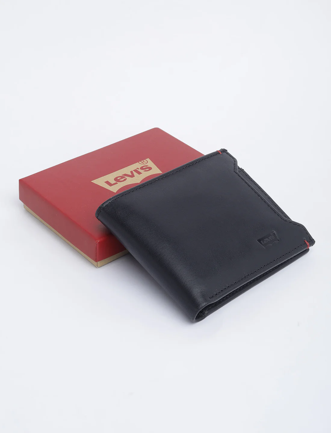 Men's Black Solid Bi-Fold Wallet - Image 10