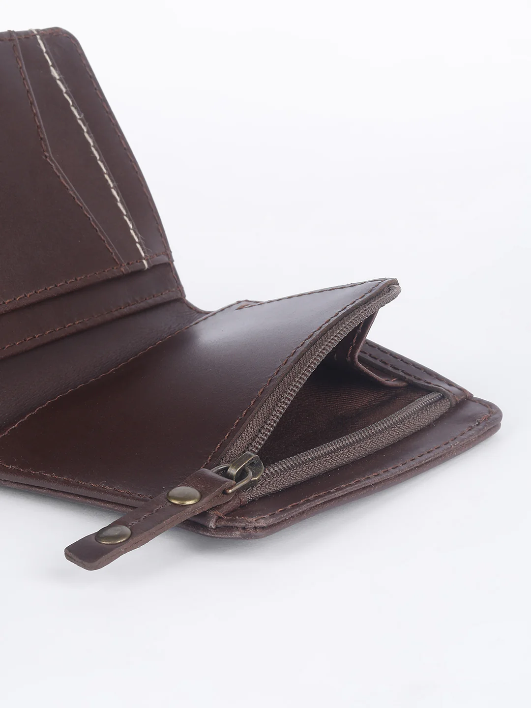 Men's Brown Solid Bi-Fold Wallet - Image 7